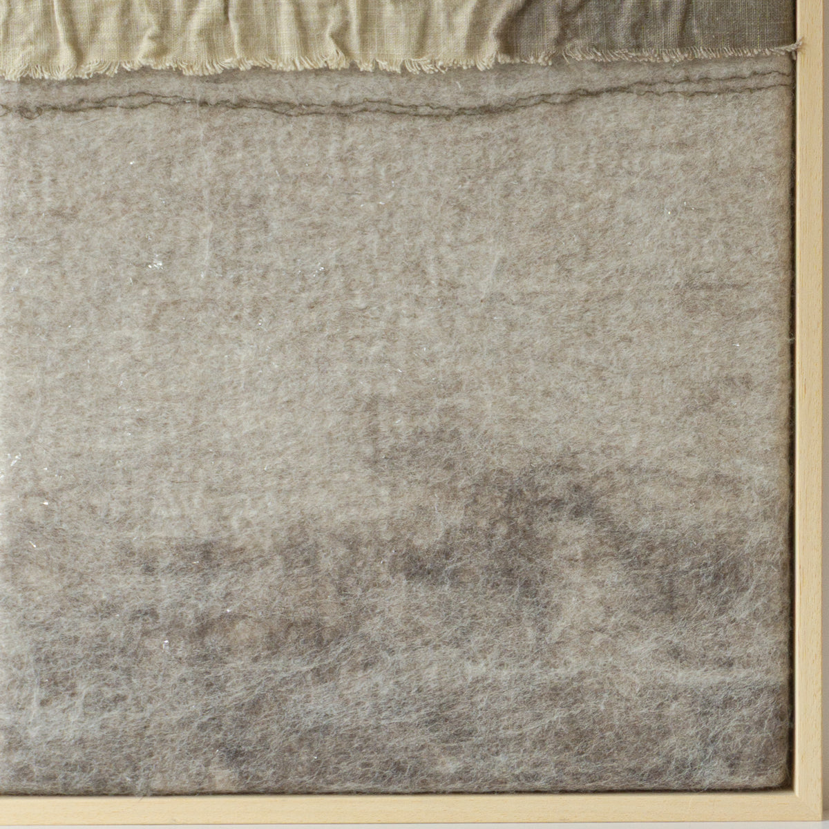 Imperfectus XV – vilten wandkunst | Vilt & Vlow | 33 × 48 cm