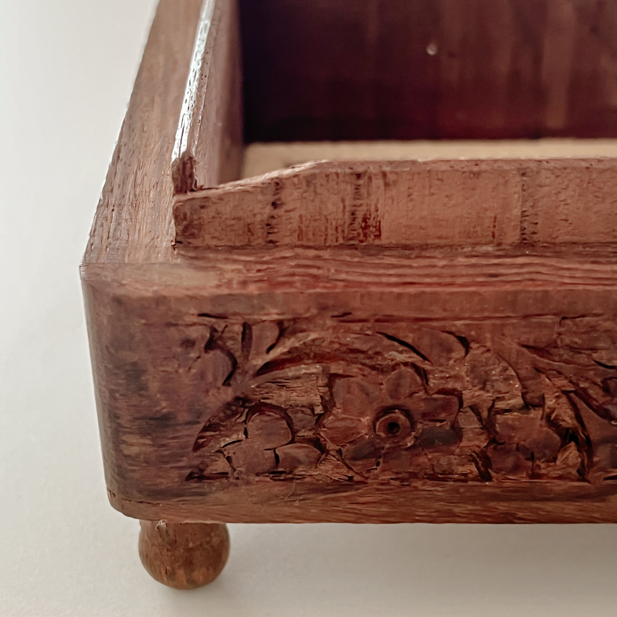 ambachtelijk - houten opbergkistje - sieradendoosje pre-loved Noii HOME