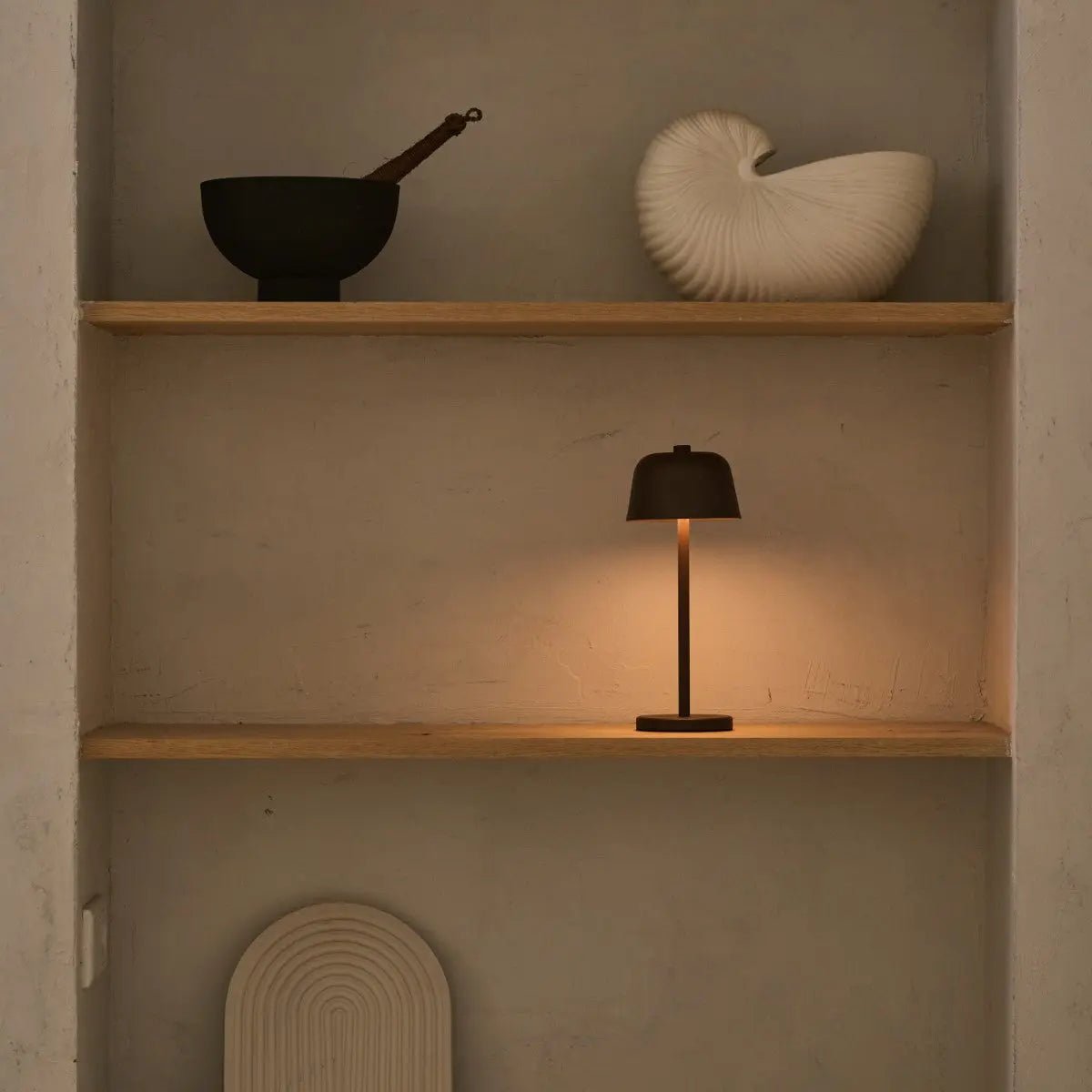 Anton Mokka Bruin Oplaadbare Tafellamp | Strakke en draadloze verlichting Tavellio - Amsterdam