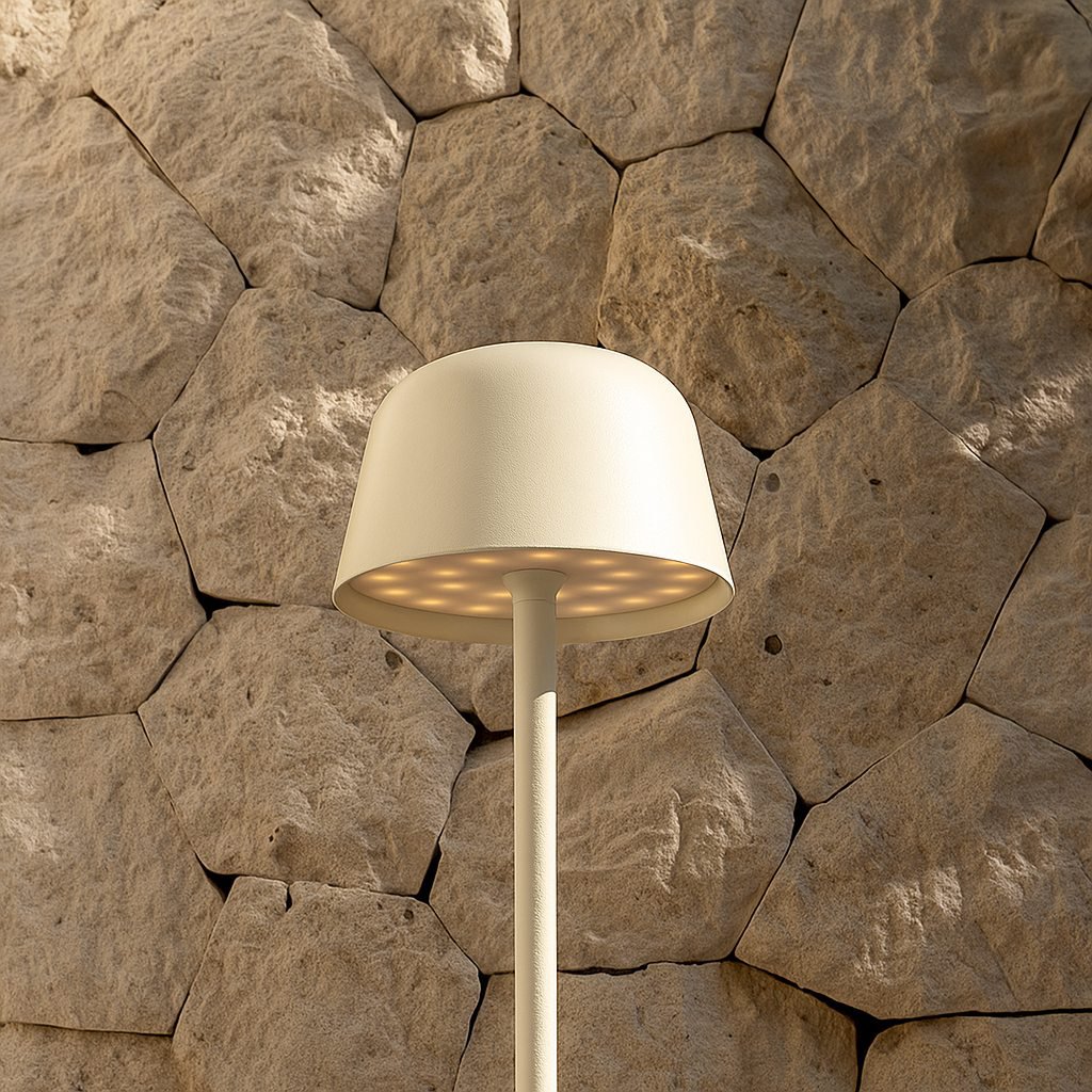 Anton vanille oplaadbare tafellamp | Stijlvolle en draadloze verlichting Tavellio - Amsterdam