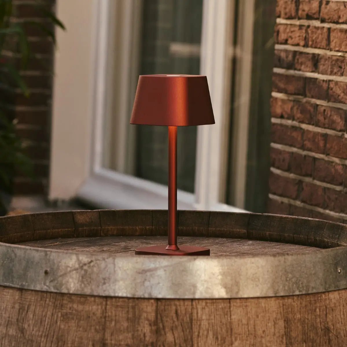 Ava Bronzen Oplaadbare Tafellamp | Stijlvol, draadloos en dimbaar Tavellio - Amsterdam