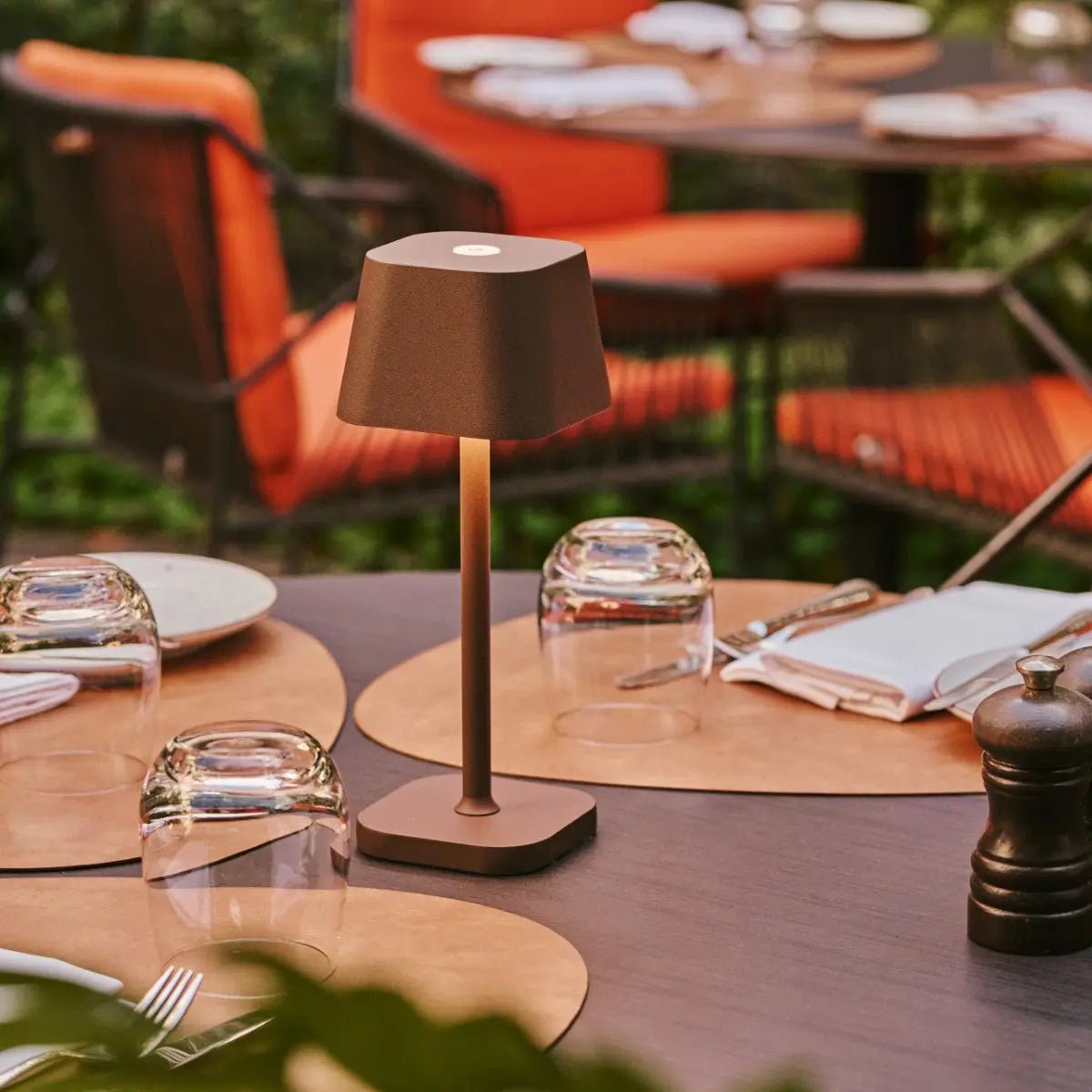 Ava Mokka Bruin Oplaadbare Tafellamp | Draadloos en dimbaar Tavellio - Amsterdam