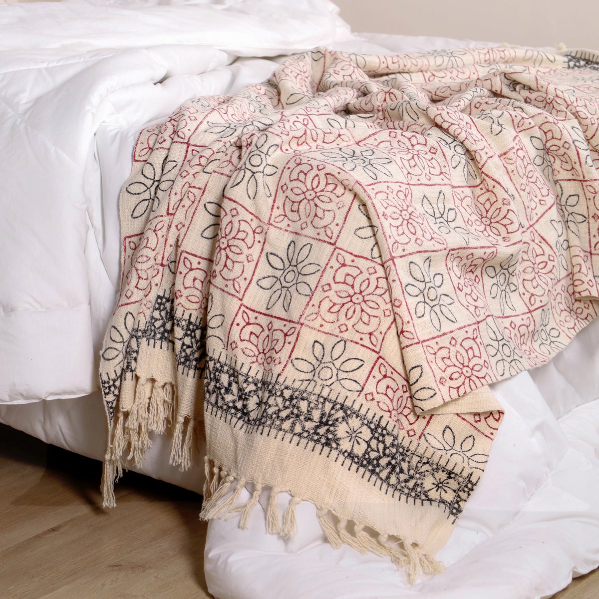 Beige Plaid / Sofa Throw – Floral Print with Fringe – 130x180 cm – Urbane Hide Urbane Hide