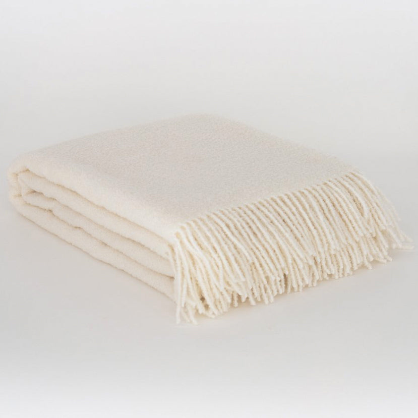 bouclé plaid paris – wit  – MoST Blankets MoST Blankets
