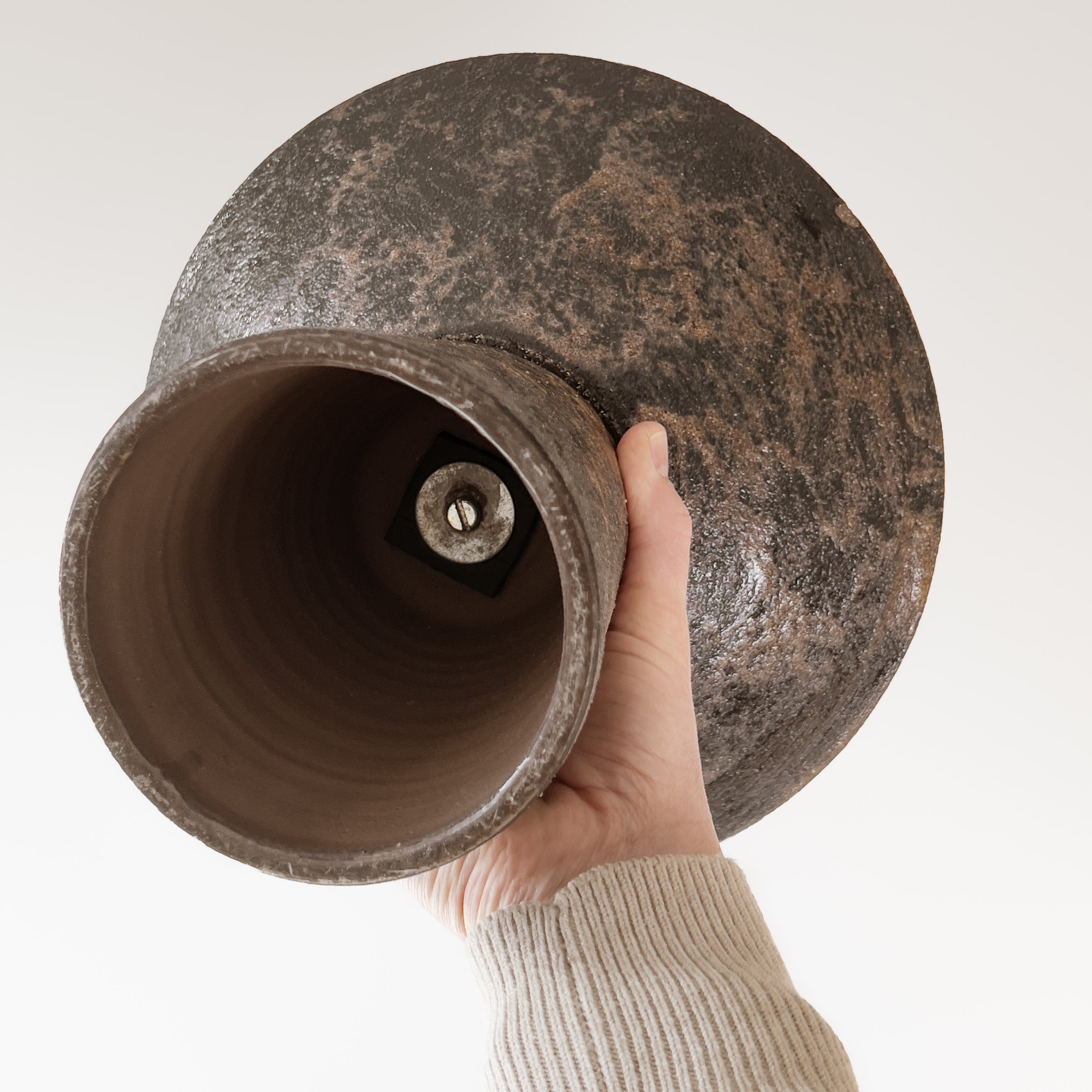 Brutalist mid-century kaarsenstandaard – sculpturaal keramiek – duitsland, jaren ‘60 Noii HOME