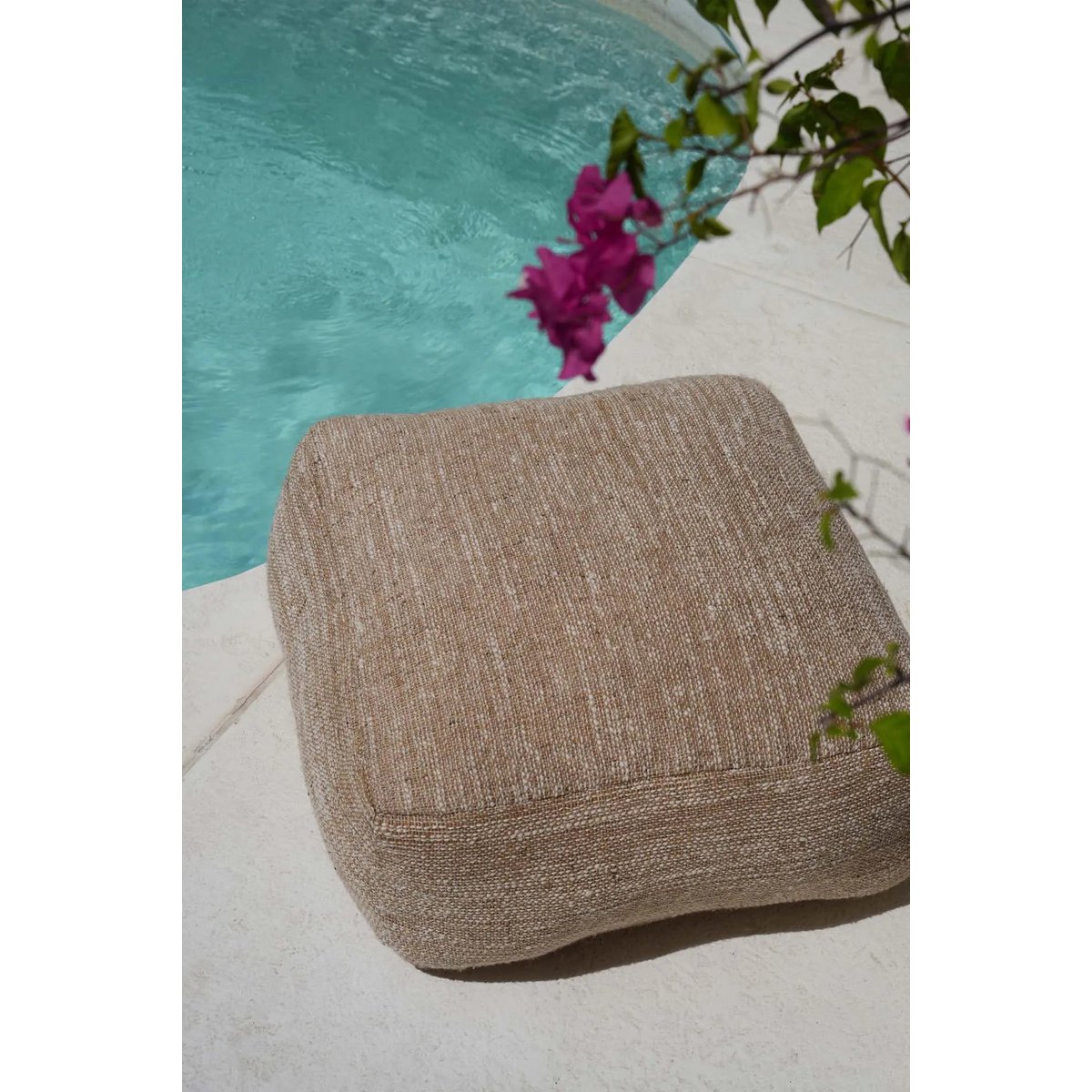 De comfortabele poef - Beige Bazar Bizar Living