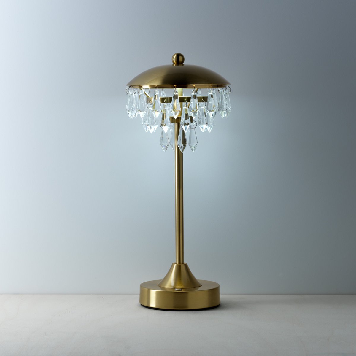 draadloos – oplaadbare – led tafellamp – chandelette – bazar bizar living Bazar Bizar Living