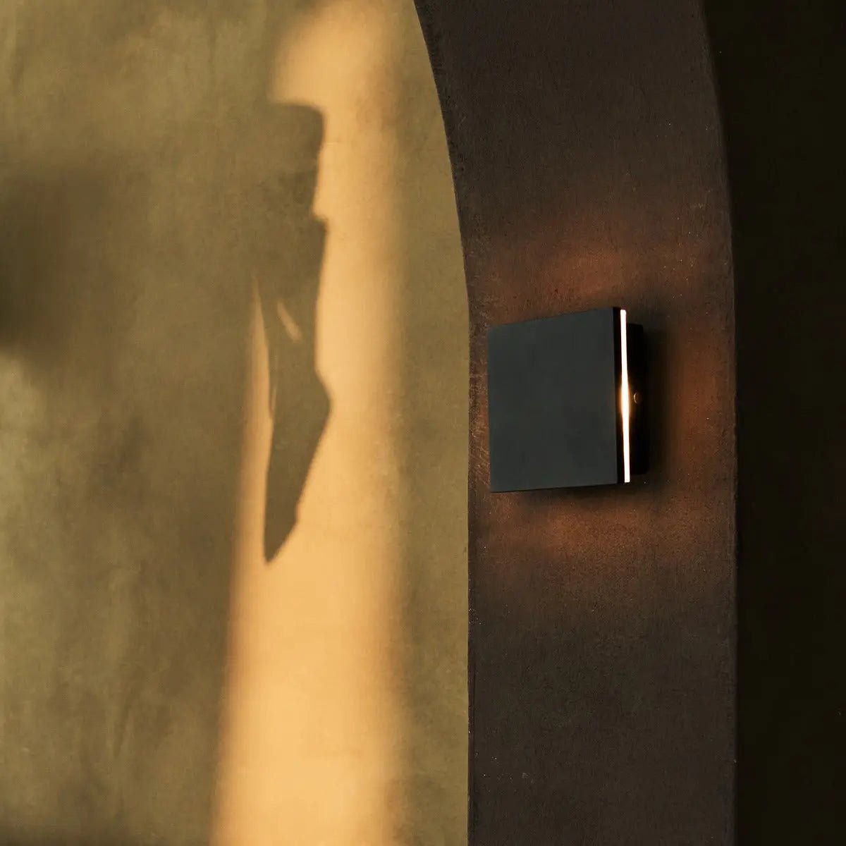 lane zwarte snoerloze wandlamp – tavellio amsterdam Tavellio - Amsterdam