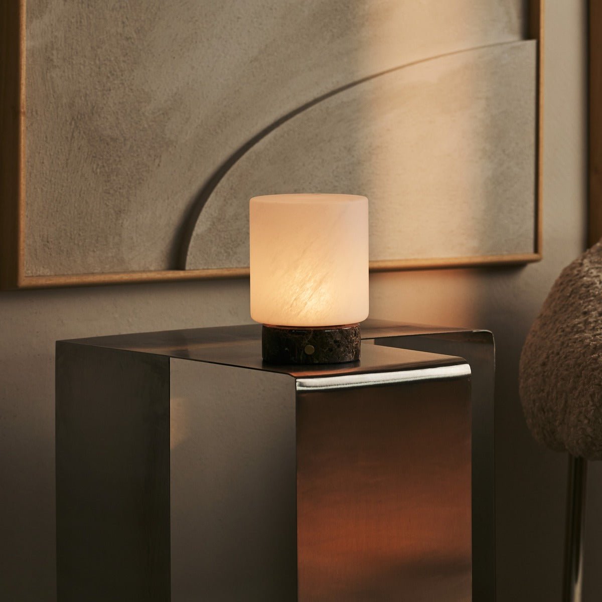 Gierstbruin / emperador donker - marmeren oplaadbare tafellamp - 3 lichte modi, draadloos en met glazen verwisselbare lampenkap Tavellio - Amsterdam