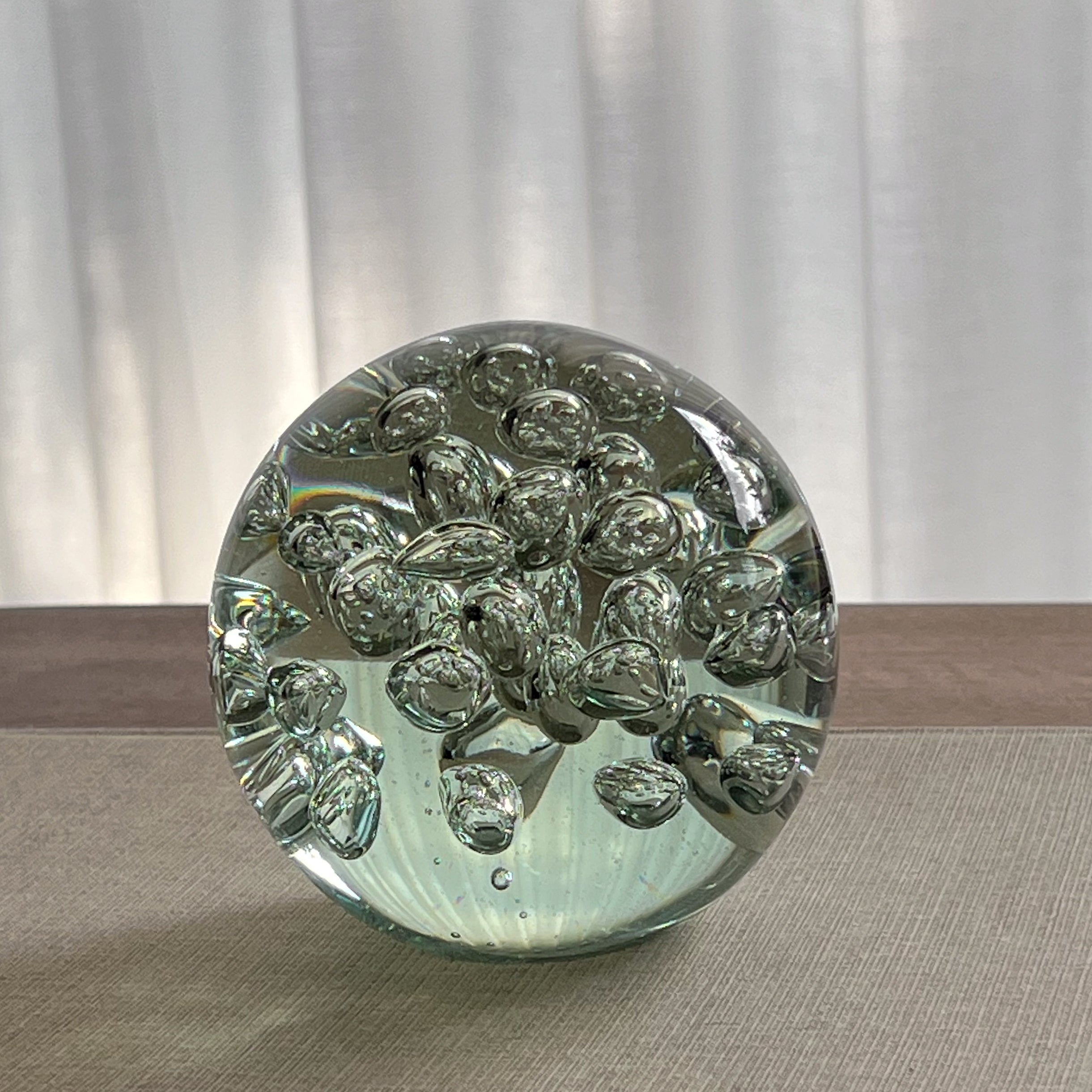 grote handgeblazen glazen bol – presse papier met luchtbellen – vintage Noii HOME