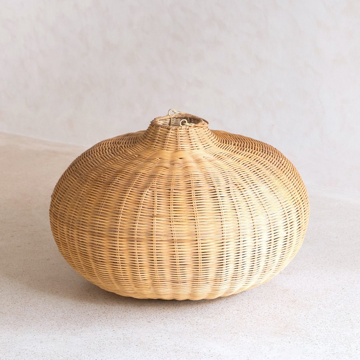 Grote rotan -lampenkap - ronde boho hanglamp - handgemaakte rotan hangende lamp - natuurlijke vezels geweven lampenkap (Ø 56 cm) anjani Soeji