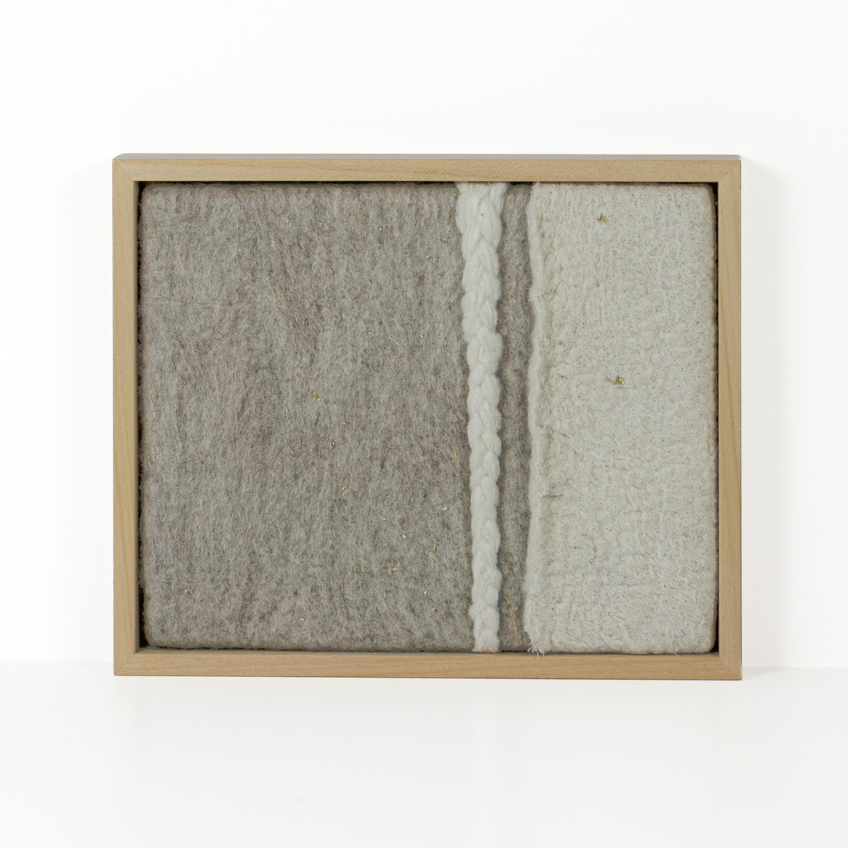 Imperfectus X – vilten wandkunst | Vilt & Vlow | 28 × 23 cm Noii HOME