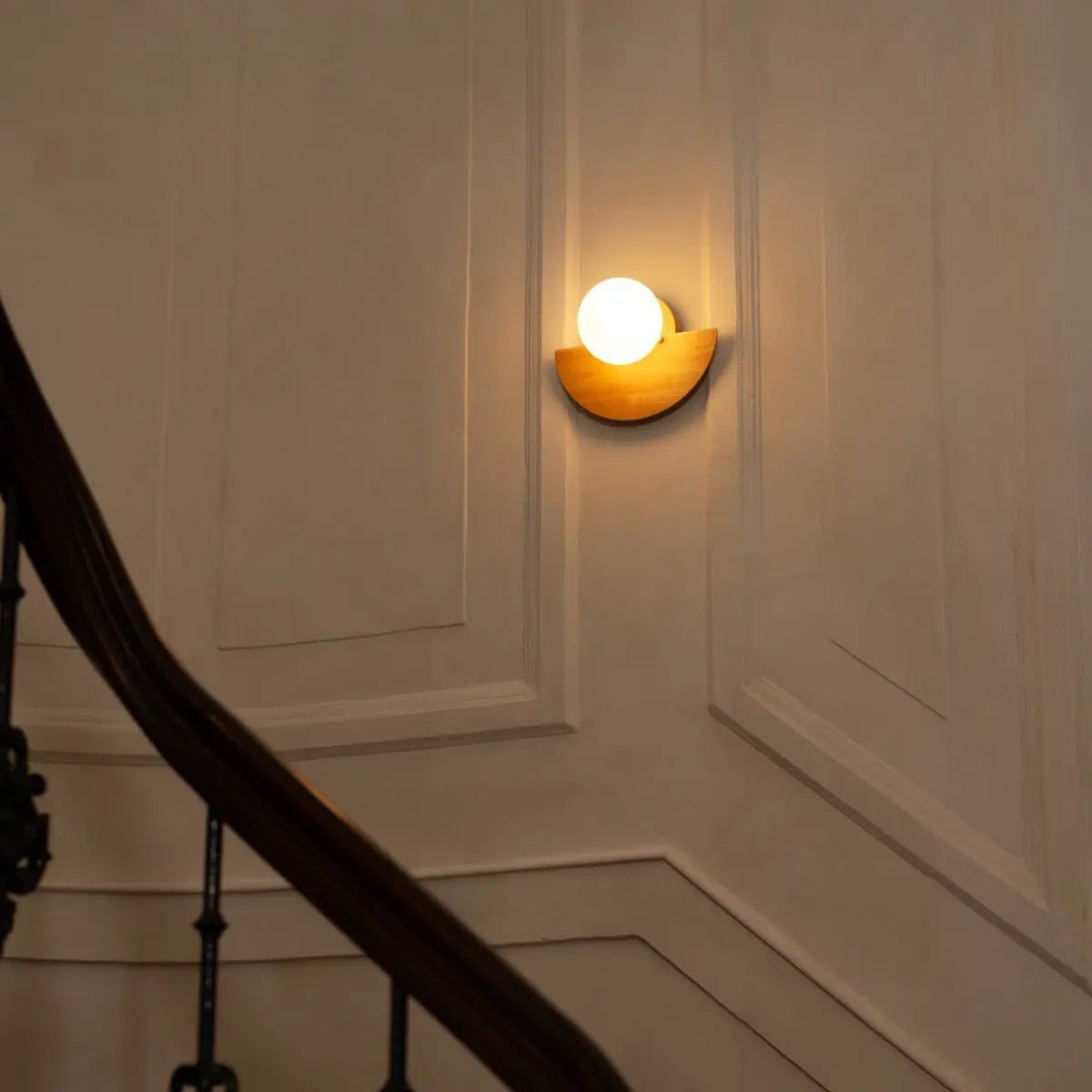 Kane lichtbruine draadloze wandlamp – oplaadbare lamp van hout en glas Tavellio - Amsterdam