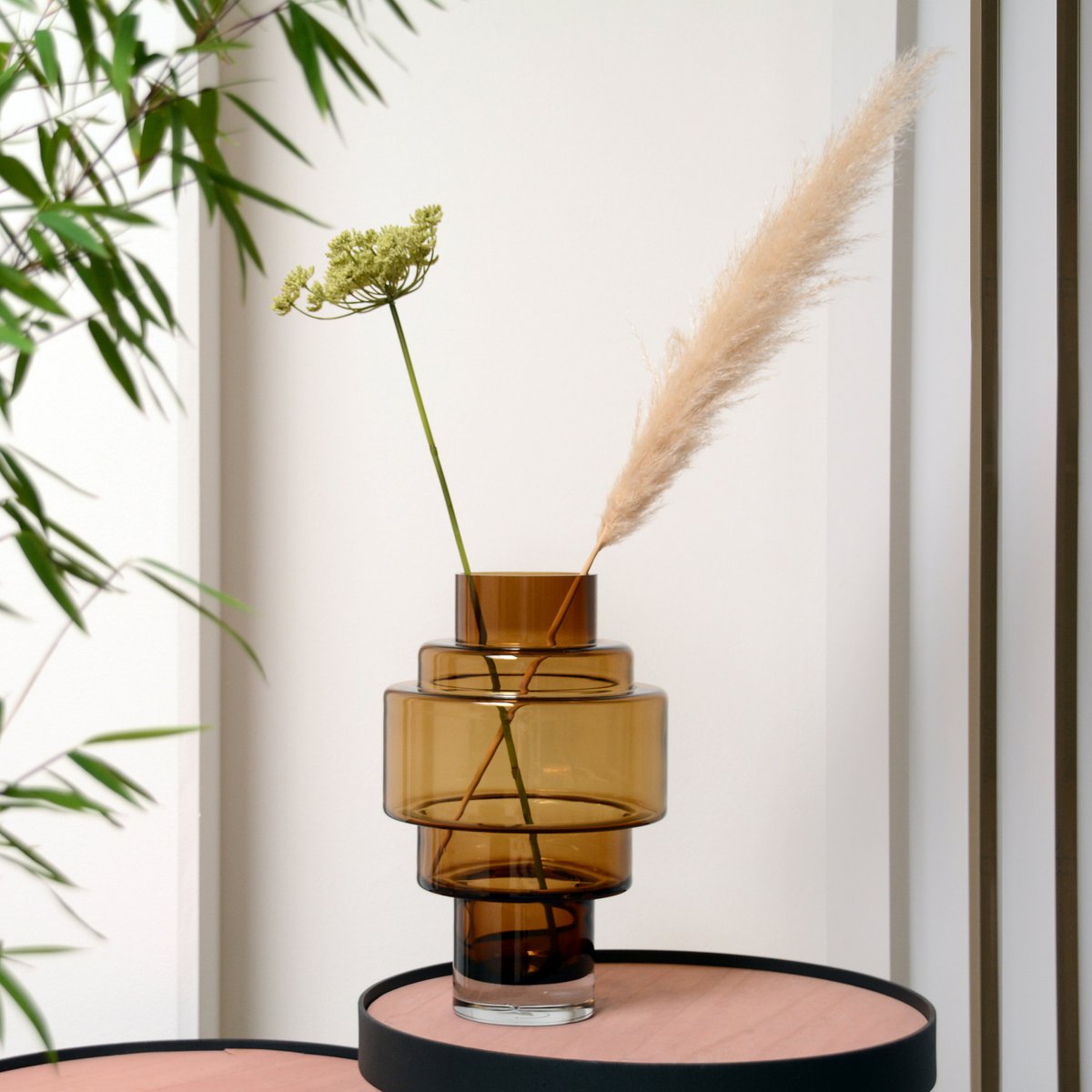 Kasai cognac Vase The World