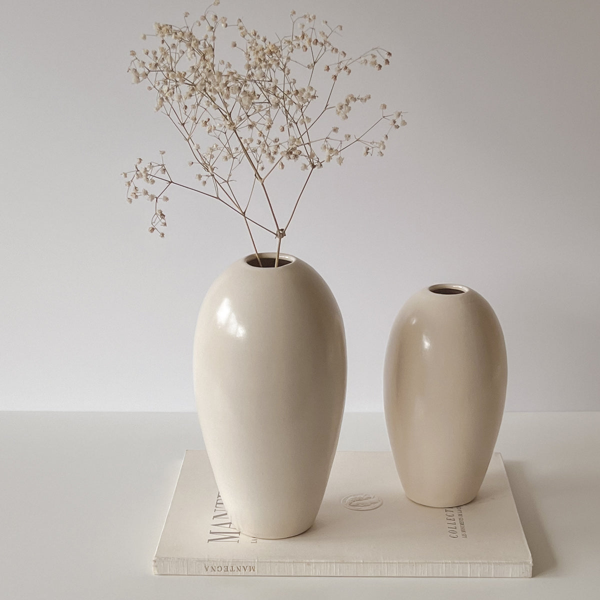 keramische vazen crème – set van 2 – pre-loved Noii HOME