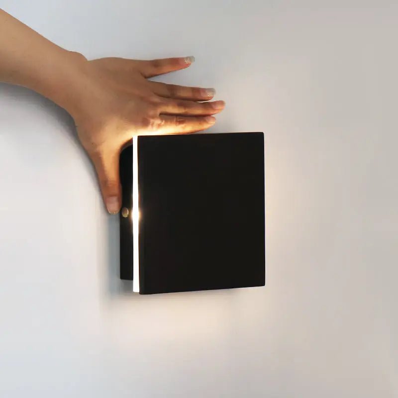 Lane Black draadloze wandlamp – Oplaadbare en dimbare lamp van natuurlijk hout Tavellio - Amsterdam