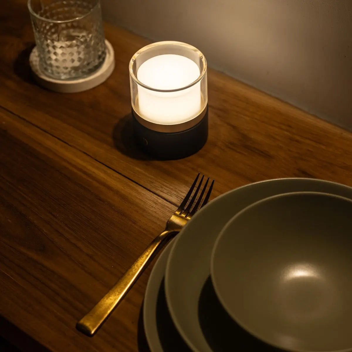leo donkerbruine draadloze oplaadbare lamp, tavellio amsterdam Tavellio - Amsterdam
