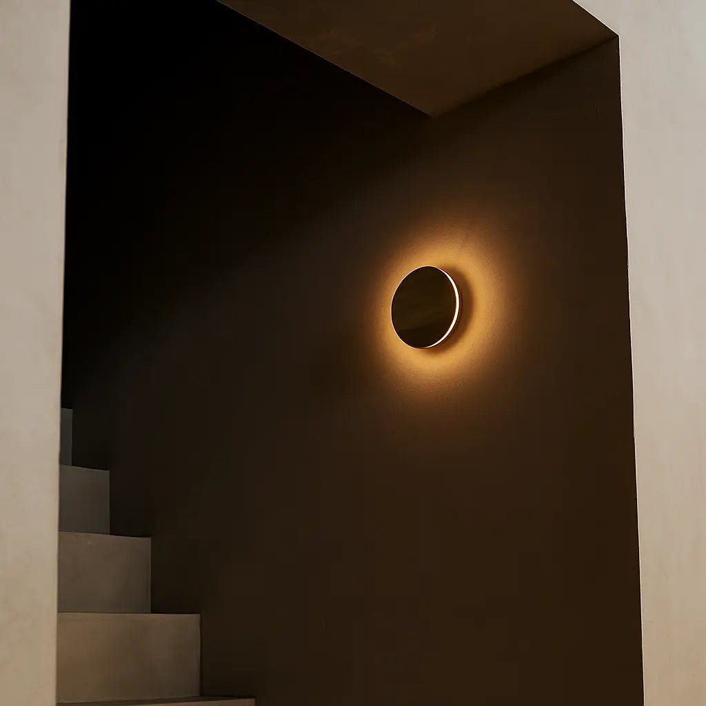 Lou Walnoot Snoerloze Wandlamp | Oplaadbaar en dimbaar met aanraakbediening Tavellio - Amsterdam