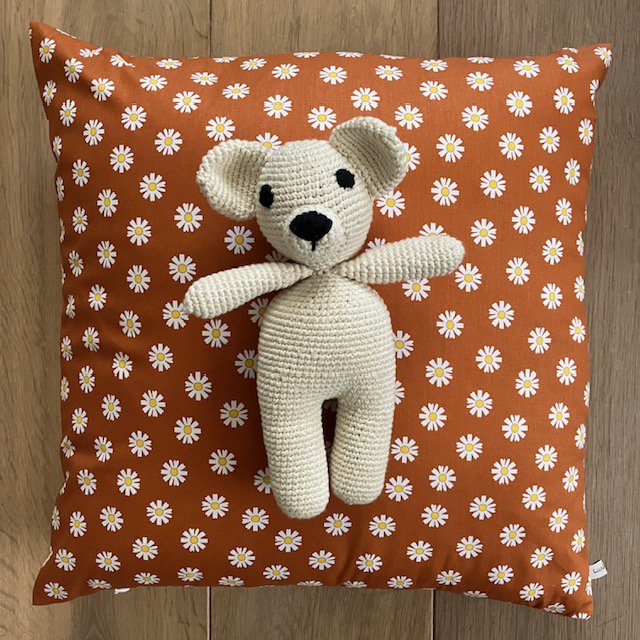 Luna-Leena kussen madeliefje bloemen bruin/ terra + binnenkussen - 45x45cm - Oeko-tex katoen - handgemaakt in Nepal Luna-Leena for kids & home - handmade in Nepal