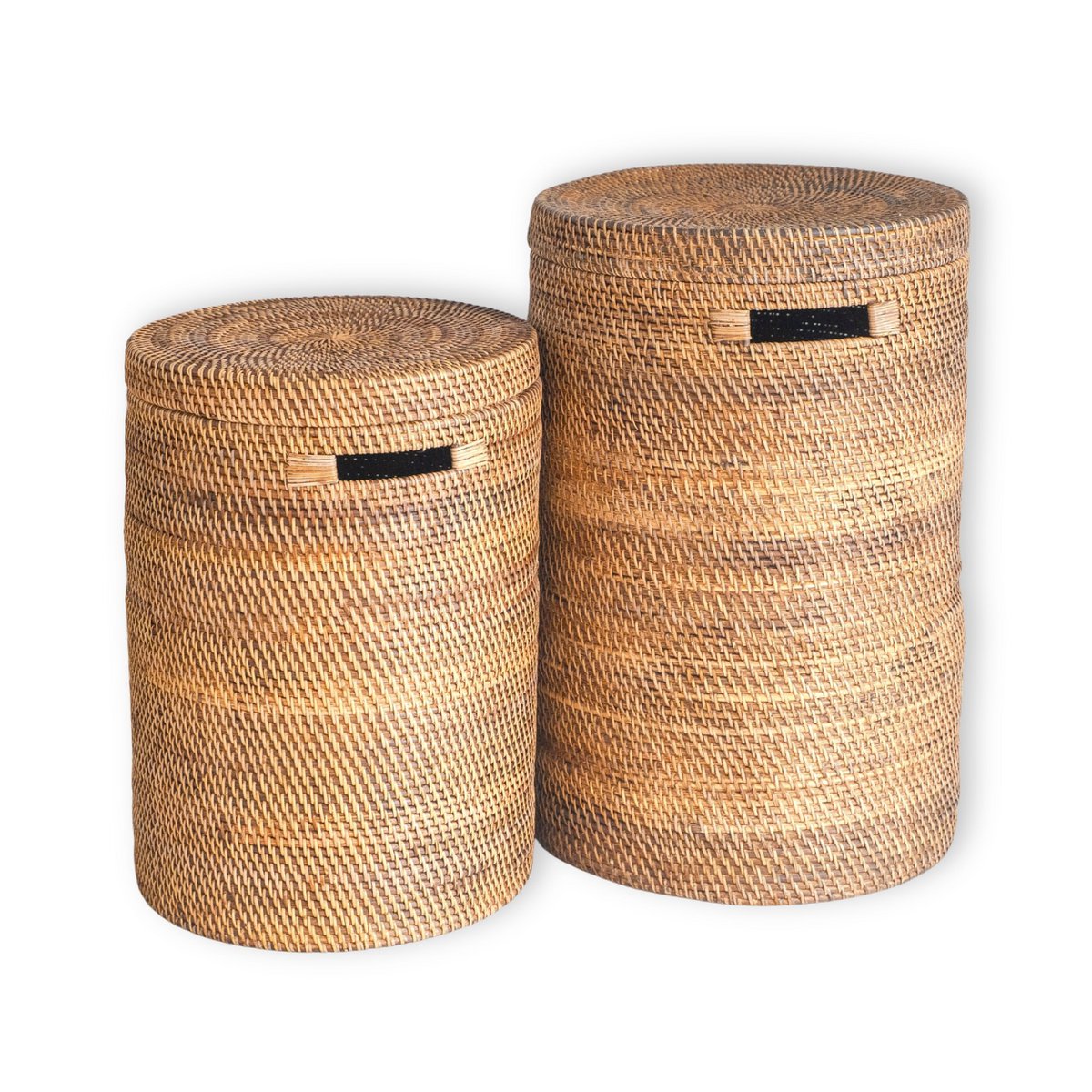 mand met deksel – sari - geweven rotan mand – soeji (verkrijgbaar in maat m of l) Soeji