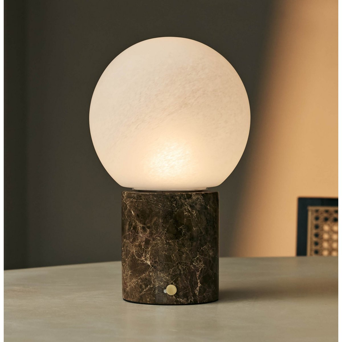 Metsu Brown / Emperador Dark - Classic Marmeren oplaadbare tafellamp met 3 lichte kleuren en dimfunctie Tavellio - Amsterdam