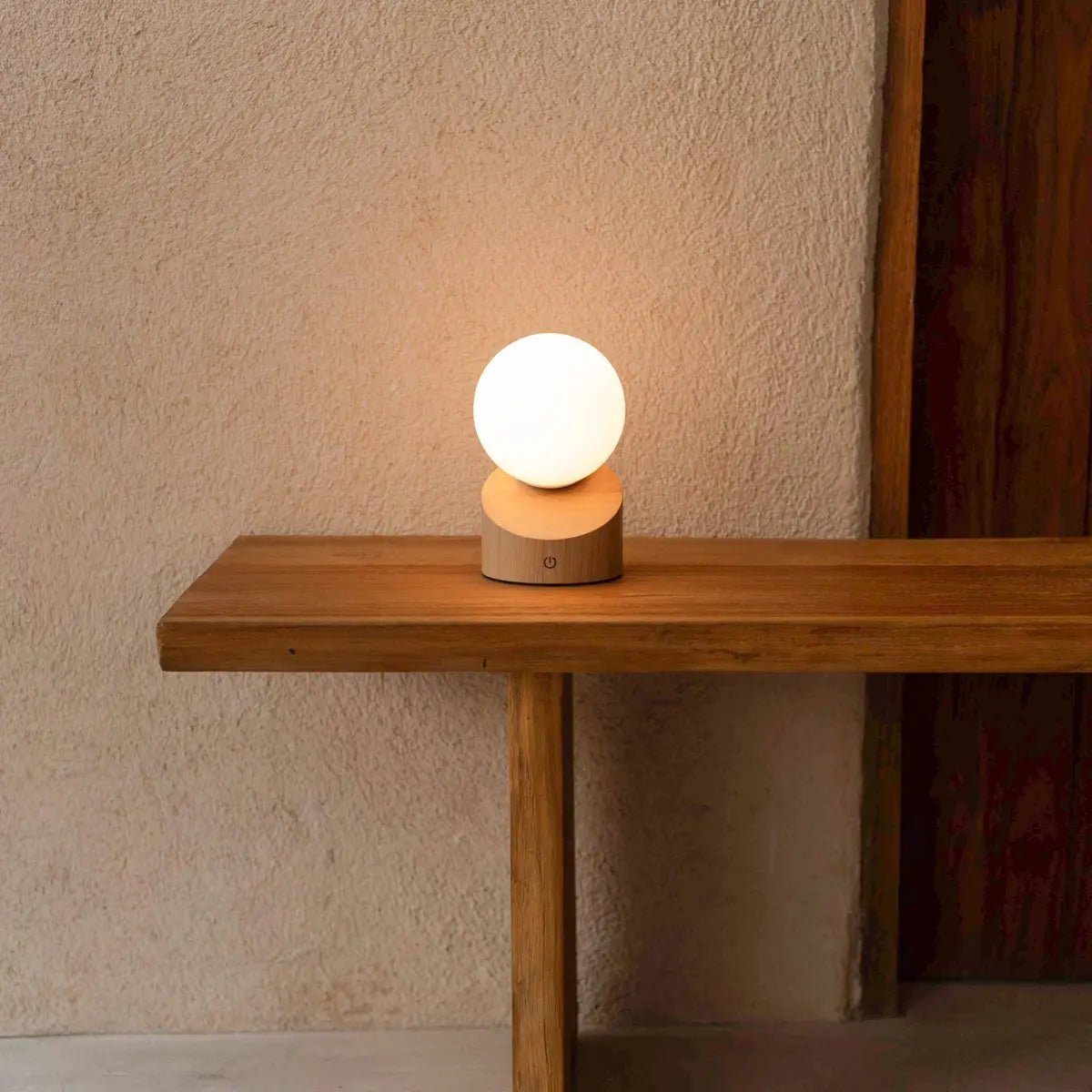 Morris lichtbruin stijlvol oplaadbare lamp-draadloos, dimbaar, milieuvriendelijk ontwerp Tavellio - Amsterdam