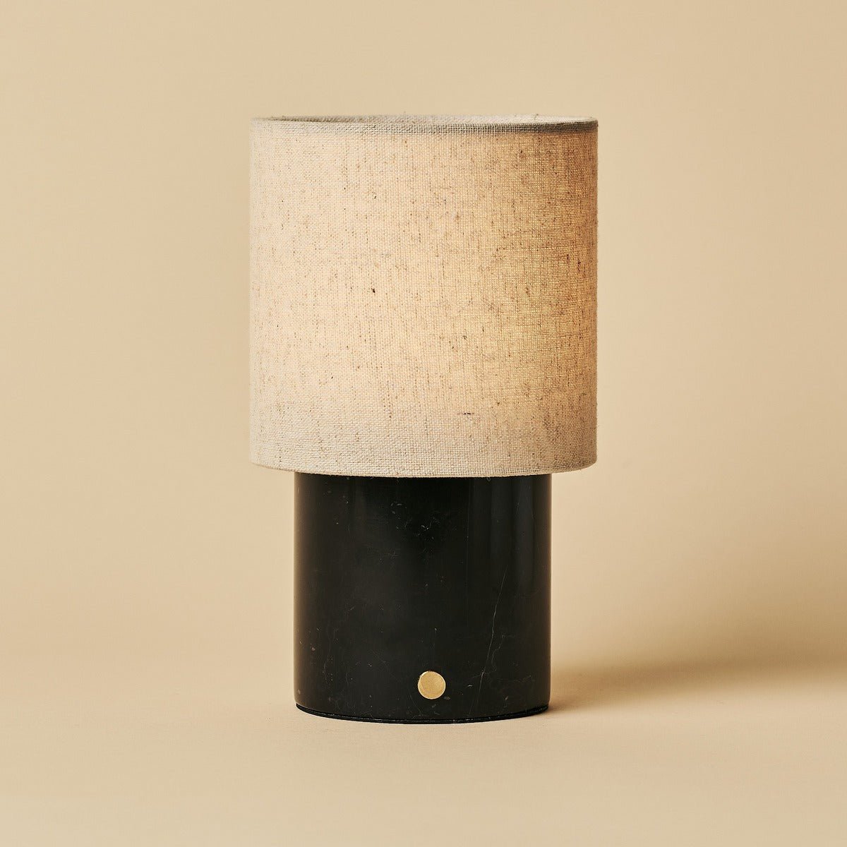 Onoda Black / Nero Marquina - Marmeren oplaadbare tafellamp - met linnen verwisselbare lampenkap en oplaadbaar ontwerp Tavellio - Amsterdam