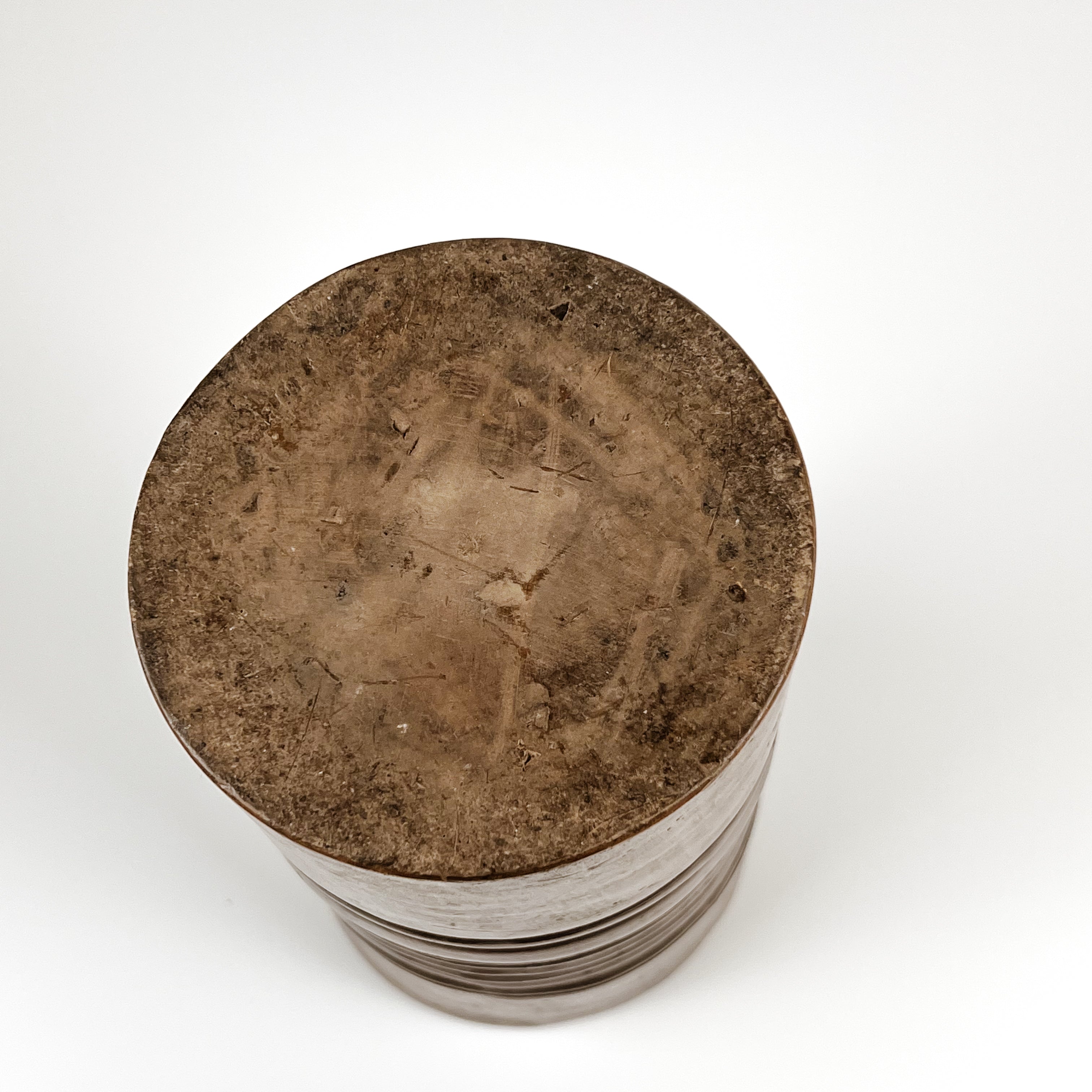 oude houten mortier vaas – massief hout – rustiek - pre-loved Noii HOME