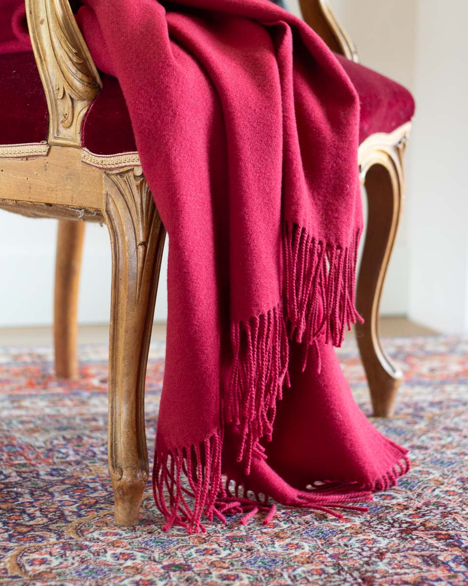 Wool throw blanket Rio red