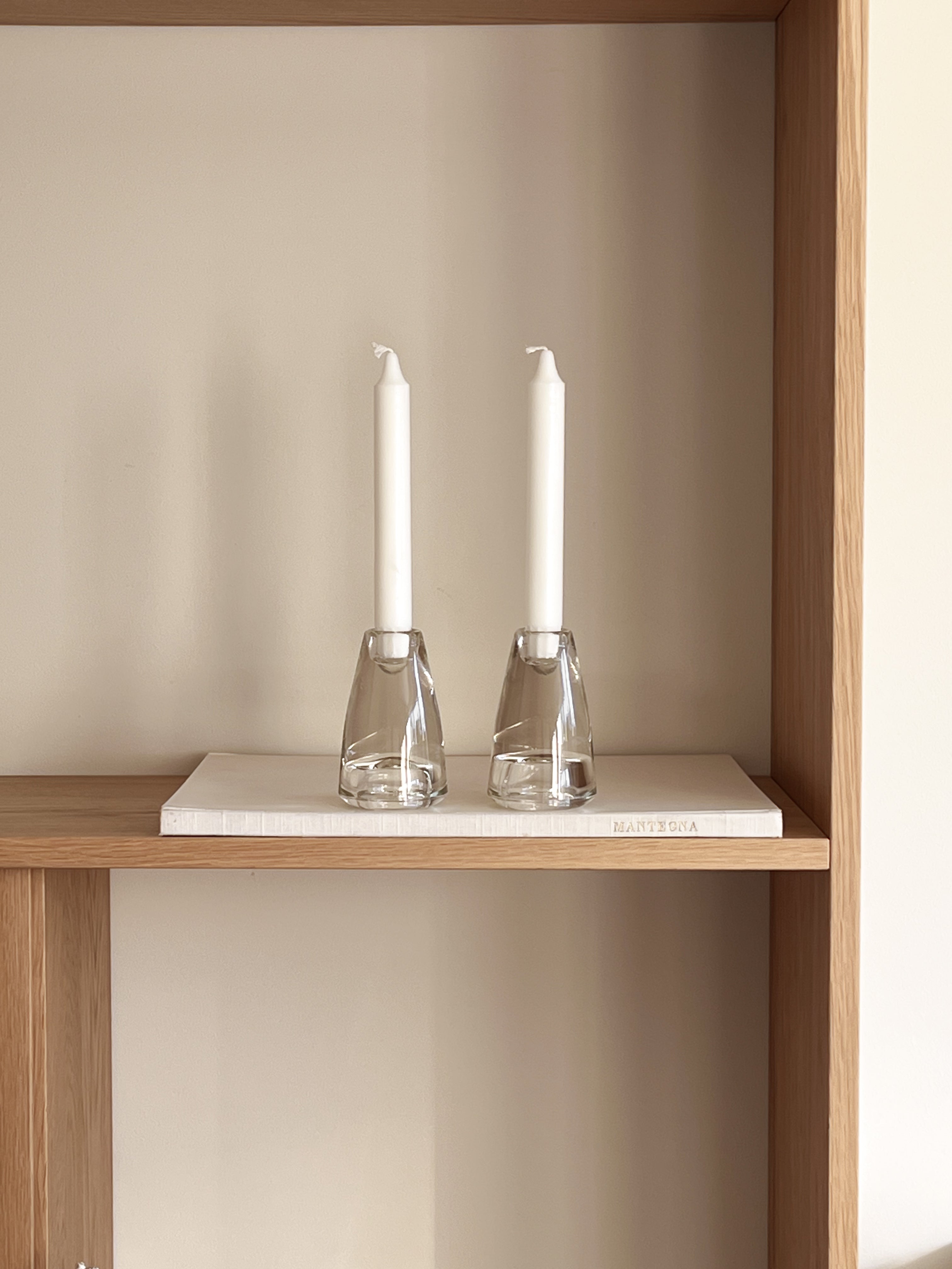 pre-loved glazen kandelaars – set van 2 – massief glas Noii HOME