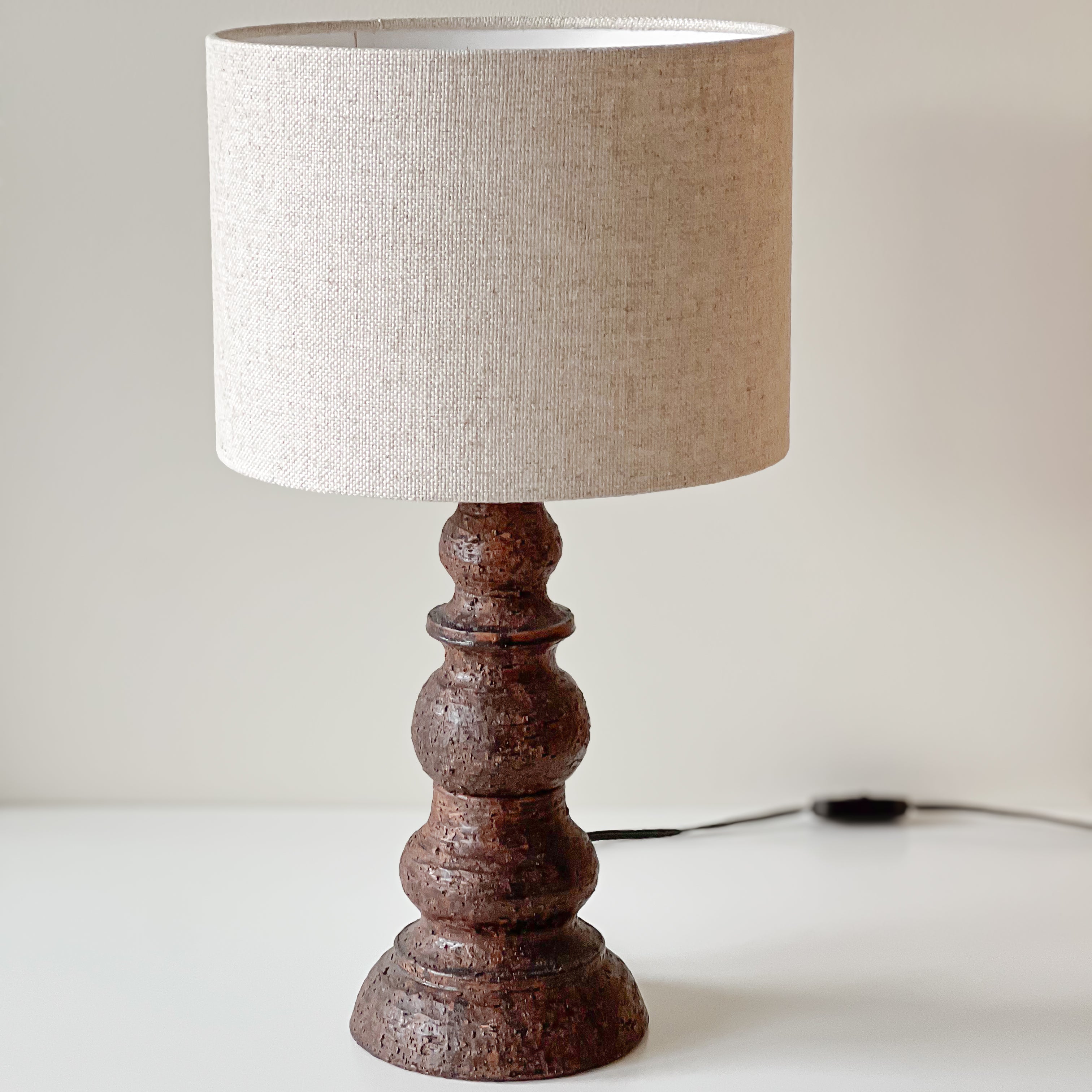 pre-loved tafellamp voet robuust Noii HOME