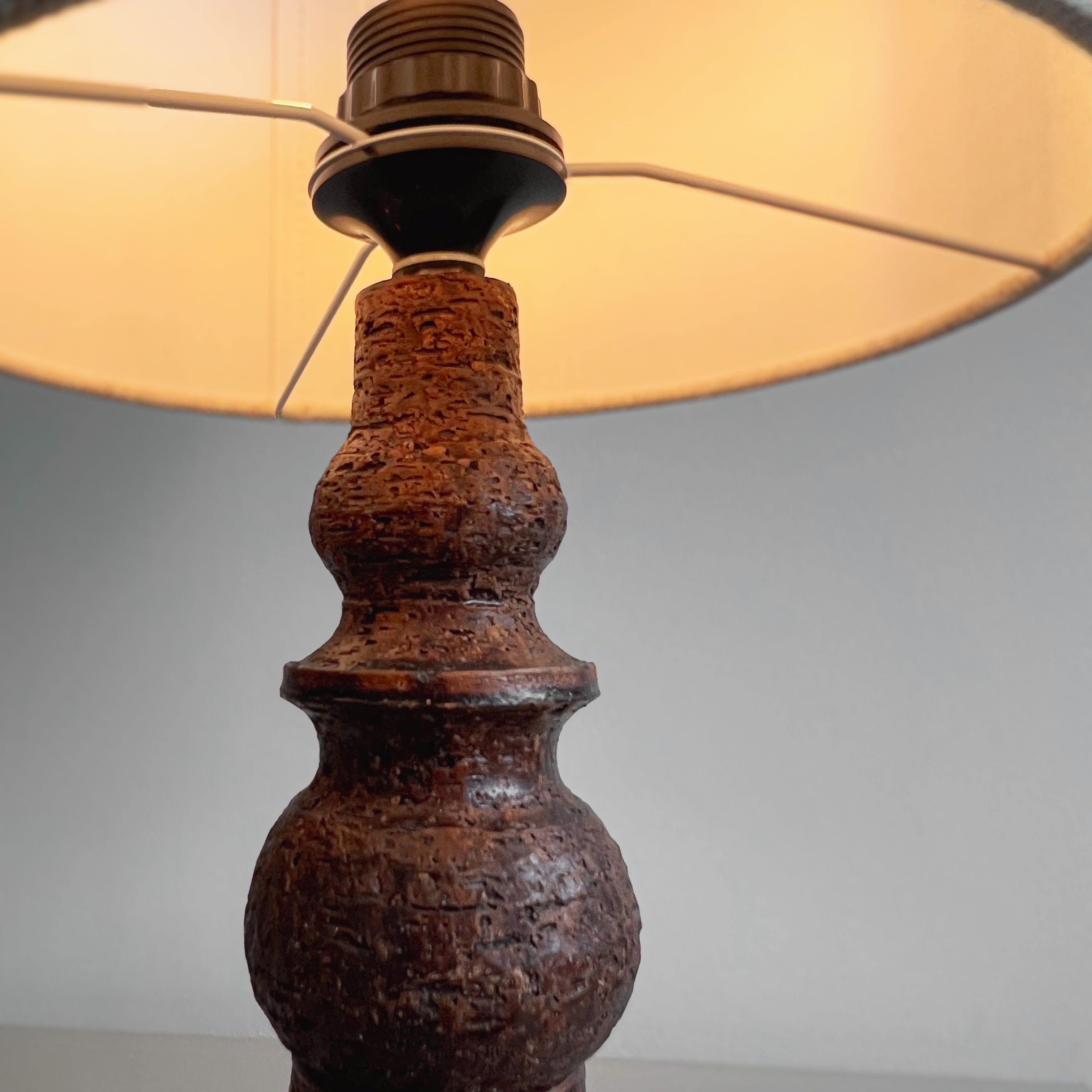 pre-loved tafellamp voet robuust Noii HOME