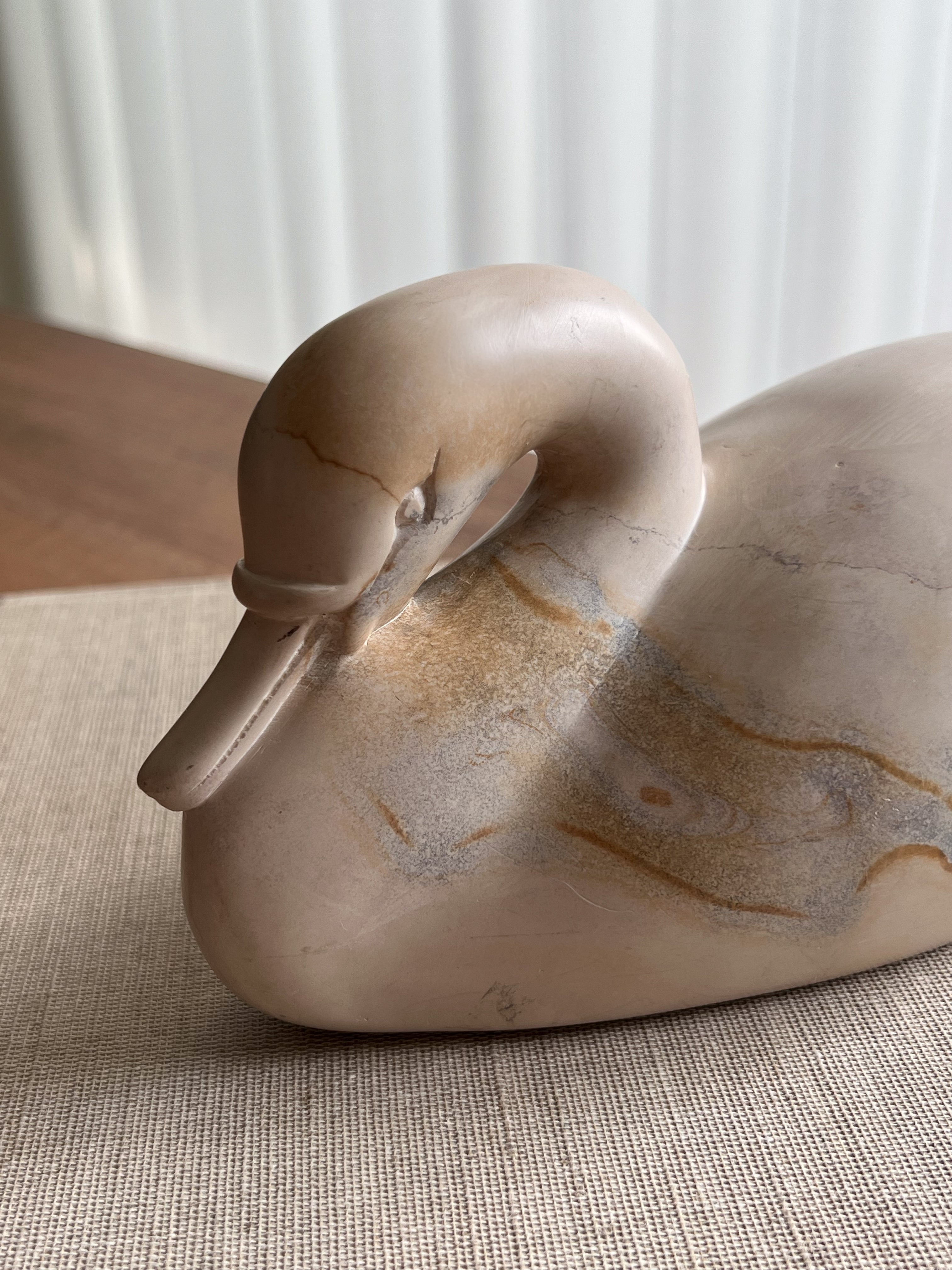 pre-loved zeepsteen zwaan - decoratie Noii HOME