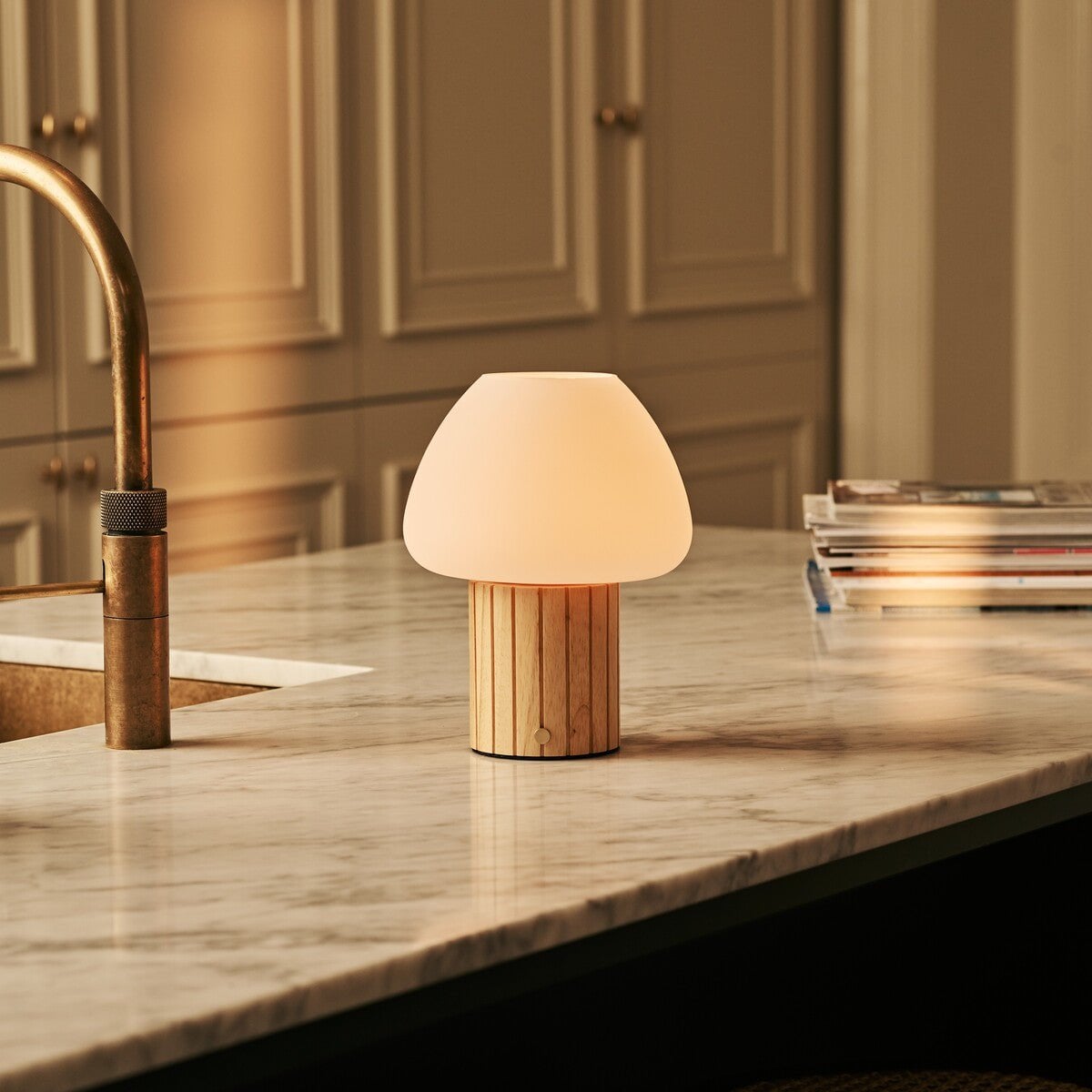 romée lichtbruine oplaadbare tafellamp, tavellio amsterdam Tavellio - Amsterdam
