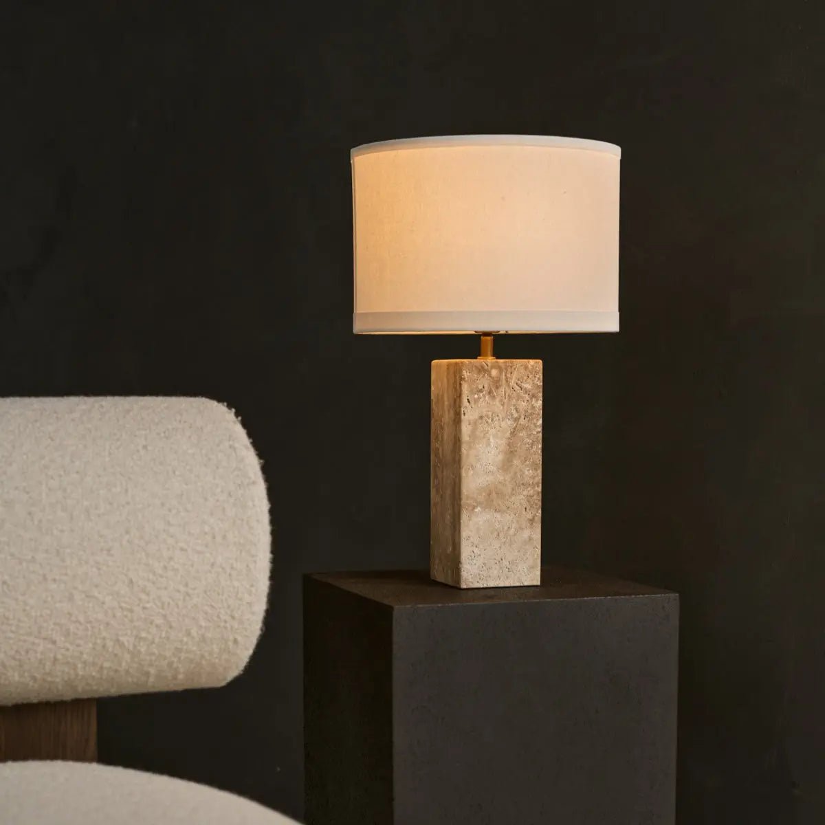 Rosie travertijnlamp – elegante natuursteen met katoenen kap Tavellio - Amsterdam