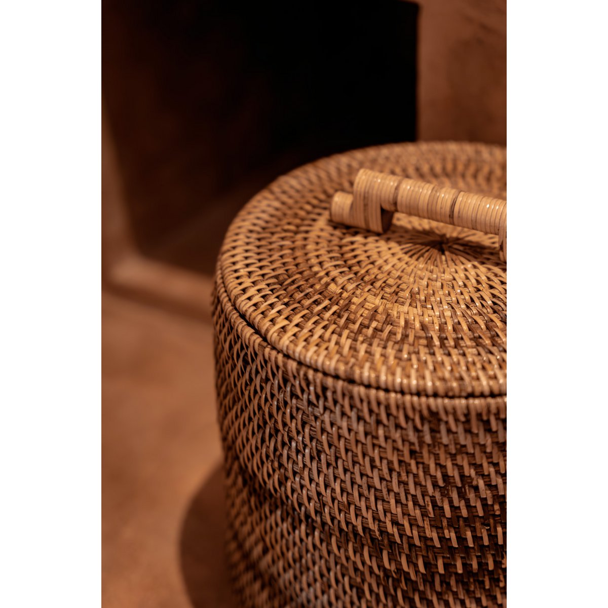 Rotan opbergmand smal & hoog – natuurlijk bruin Bazar Bizar Living