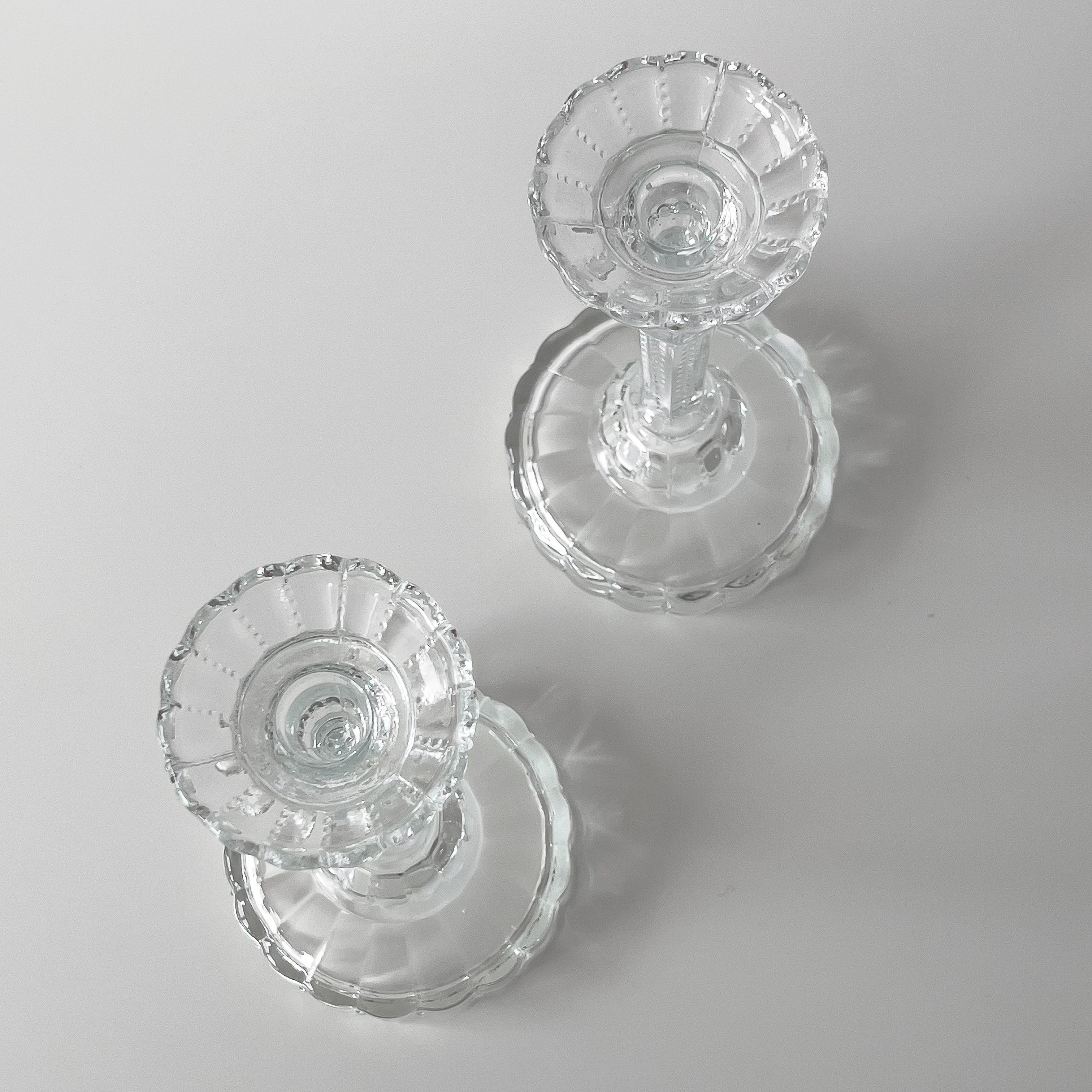 set van 2 glazen kandelaars – vintage Noii HOME