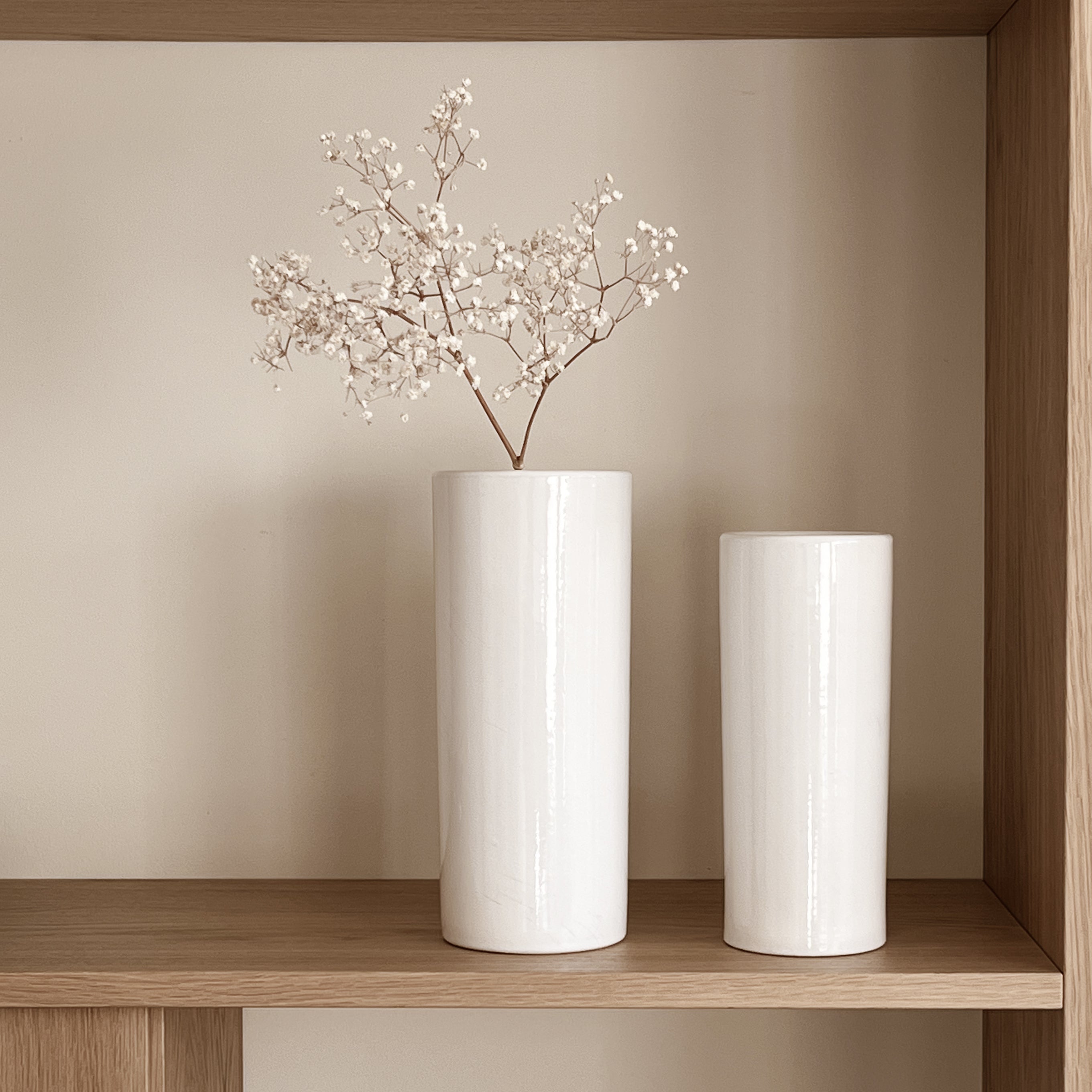 set van twee pre-loved keramische vazen – wit glazuur Noii HOME