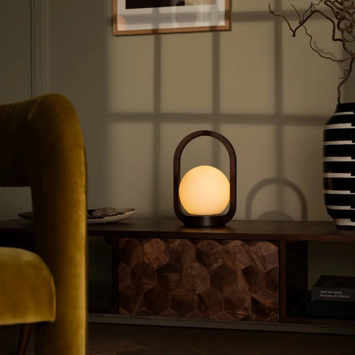 Skye Donkerbruine Houten Snoerloze Lamp | Oplaadbaar en dimbaar ontwerp Tavellio - Amsterdam