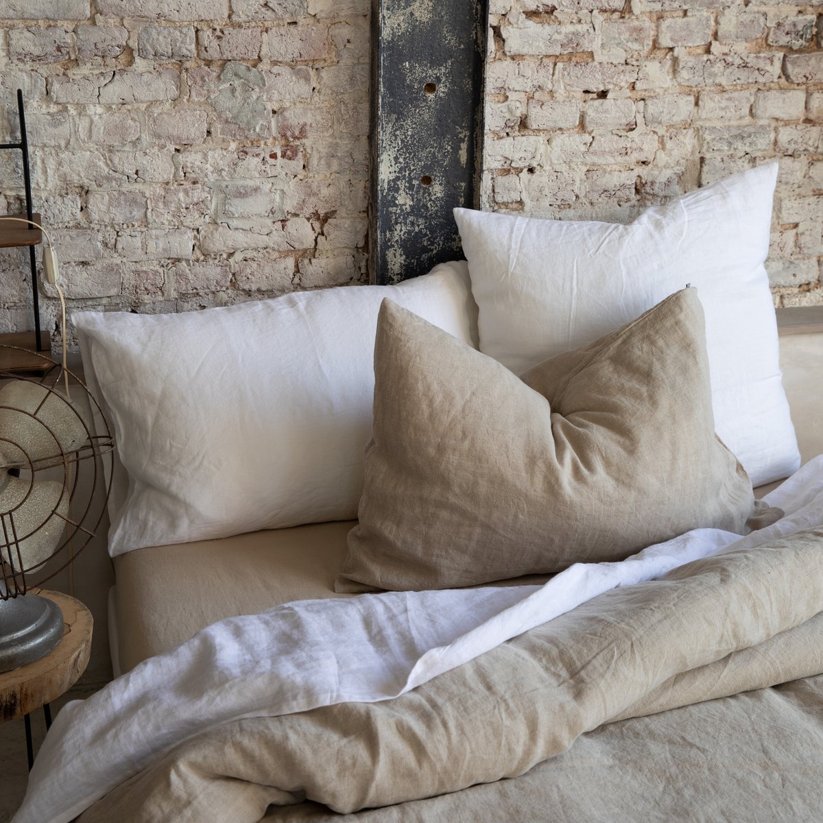 Stonewashed Zeff krijt kussensloop 50 x 75 VIVARAISE