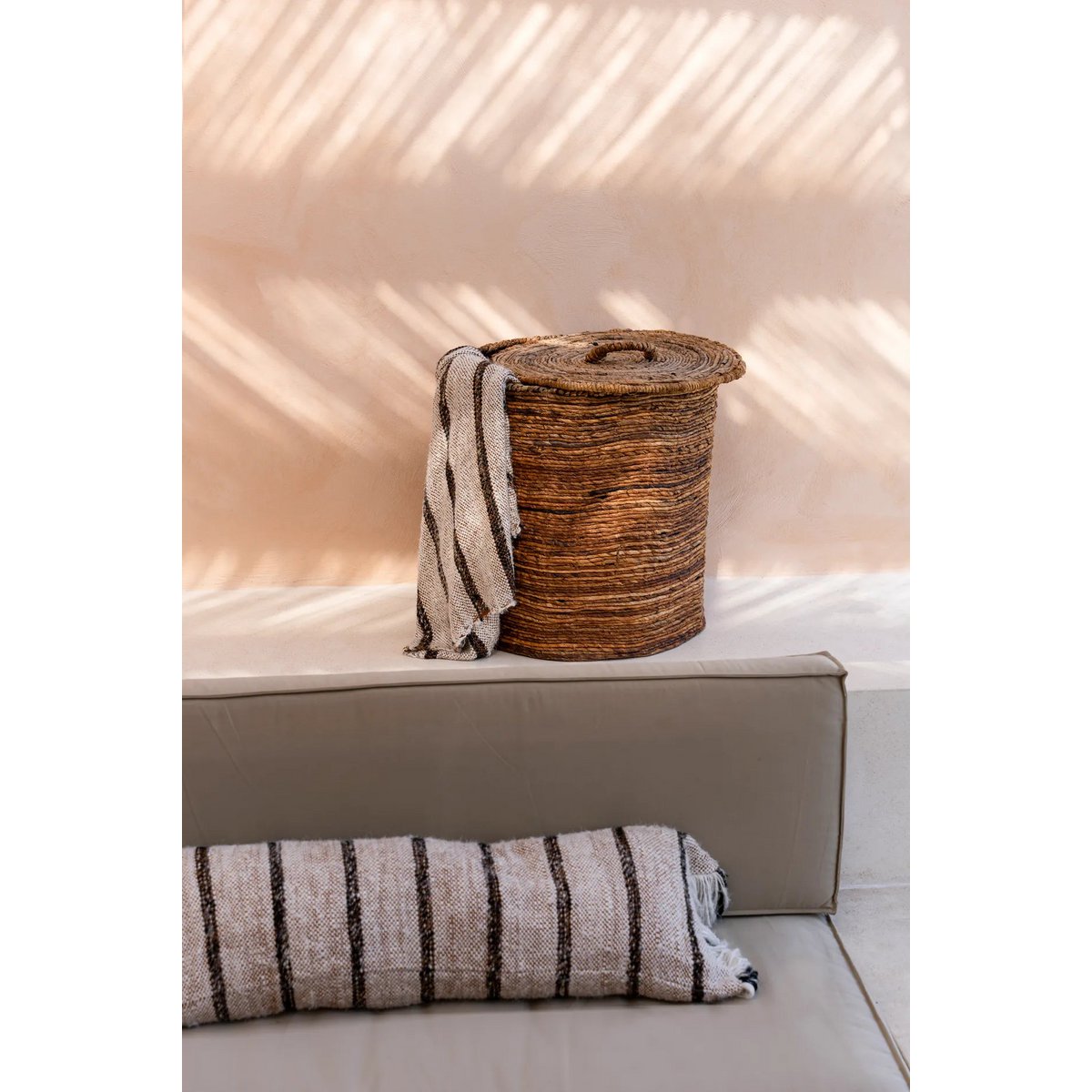 The Oh My Gee Kussenhoes -wit/beige/bruin - 35x100 Bazar Bizar