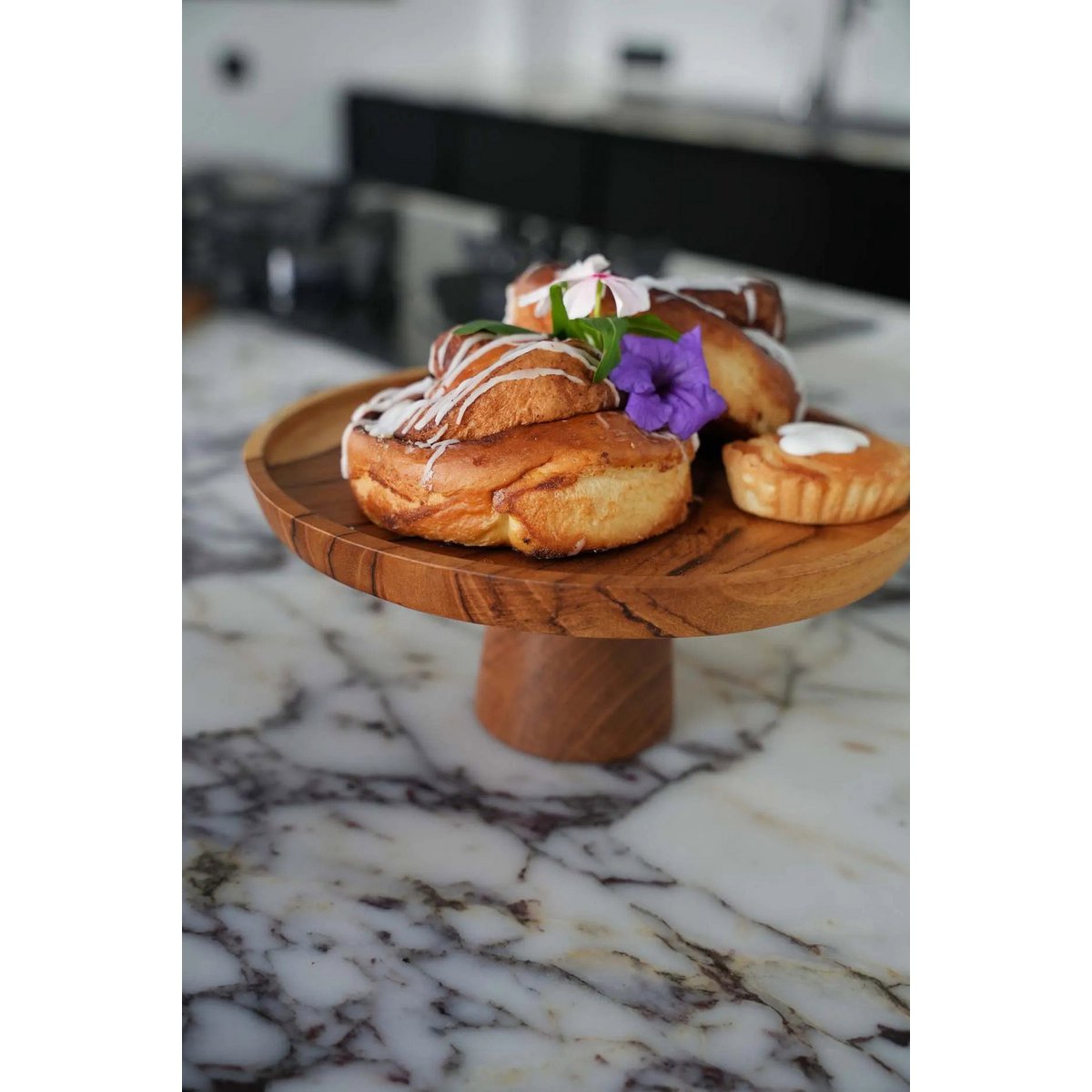 The Teak Root Cake Dish - M Bazar Bizar Living