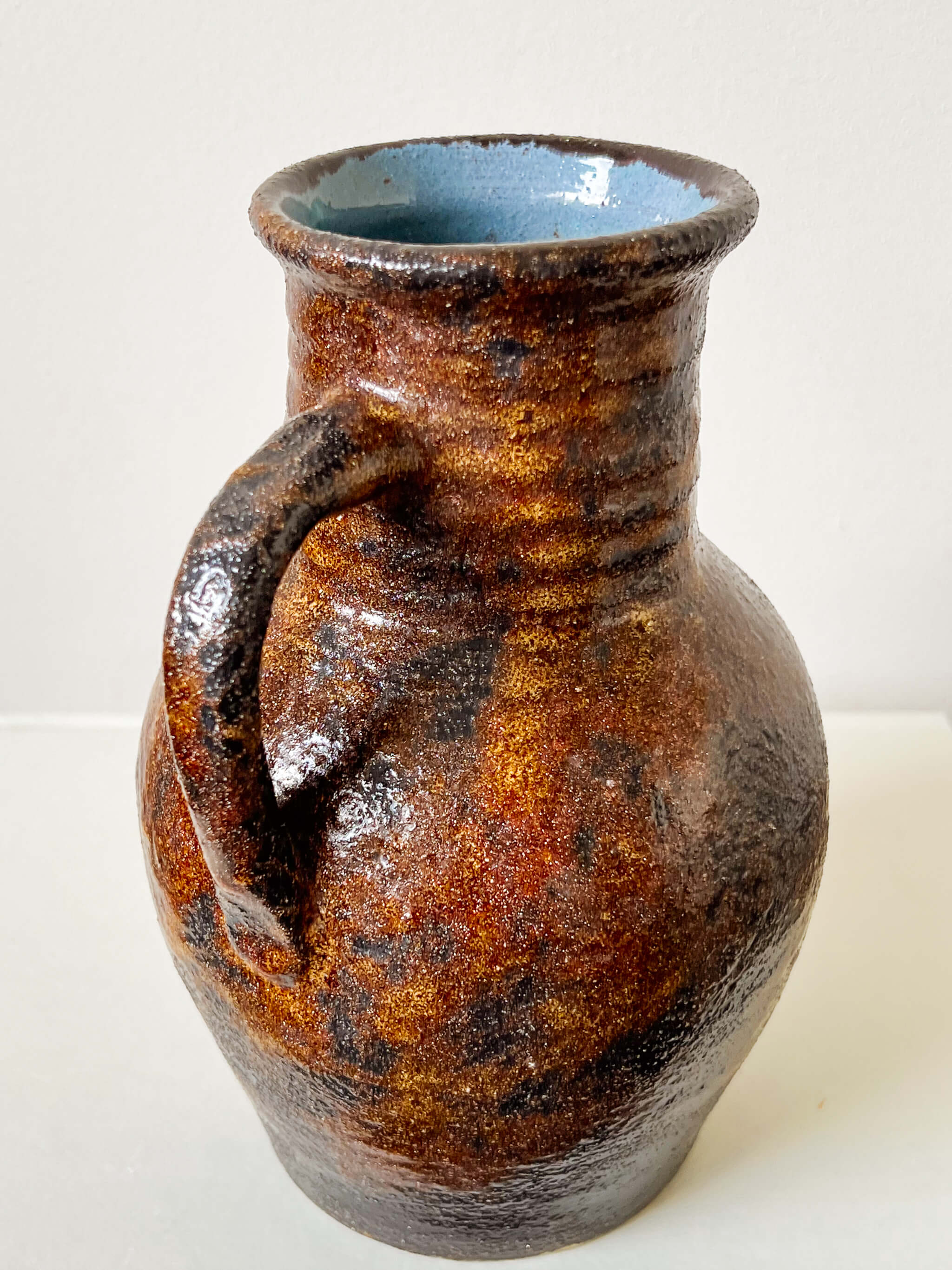 unieke keramieken kruikvaas – bruin gevlamd - pre-loved Noii home