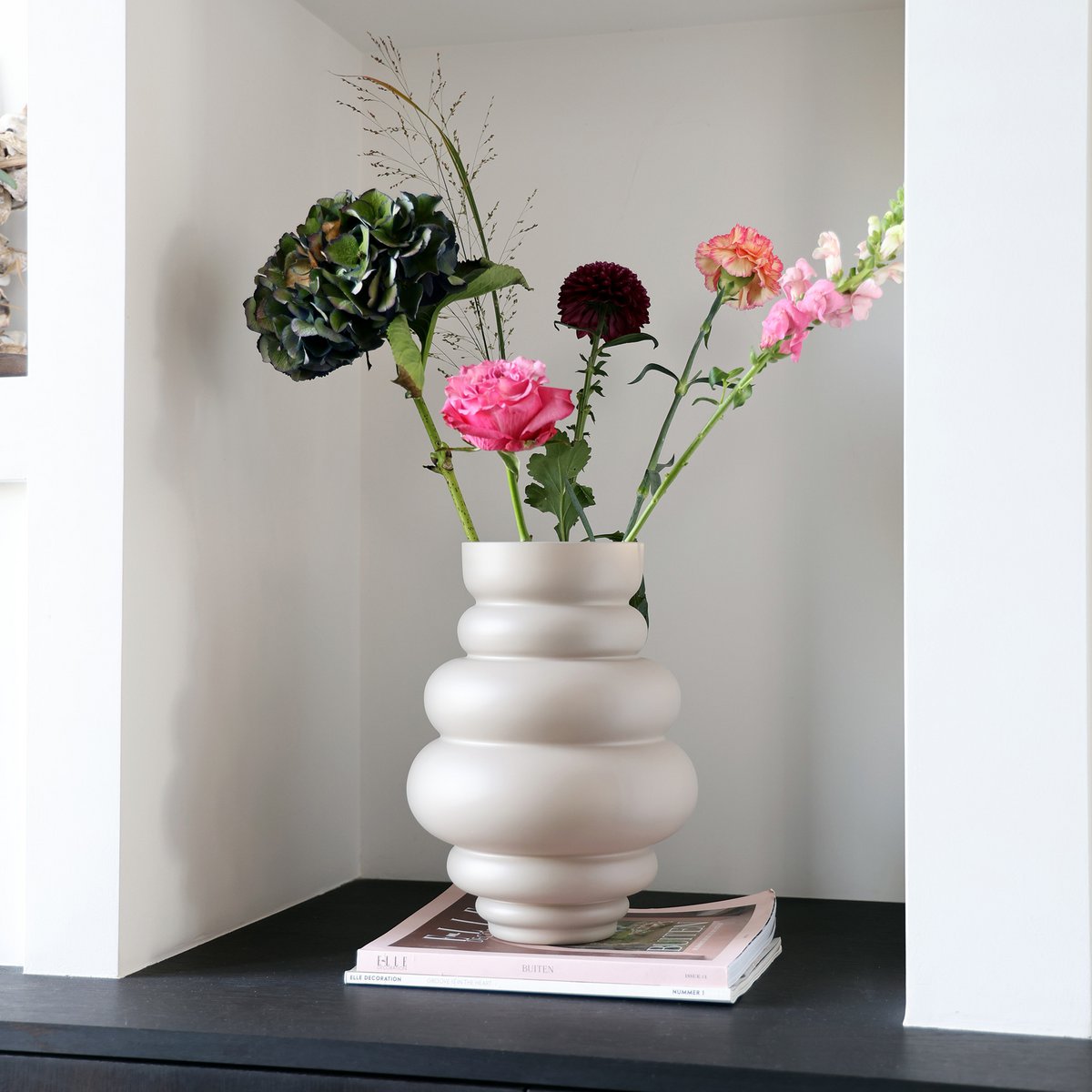 Vaas - Maputo matte ivory Vase The World
