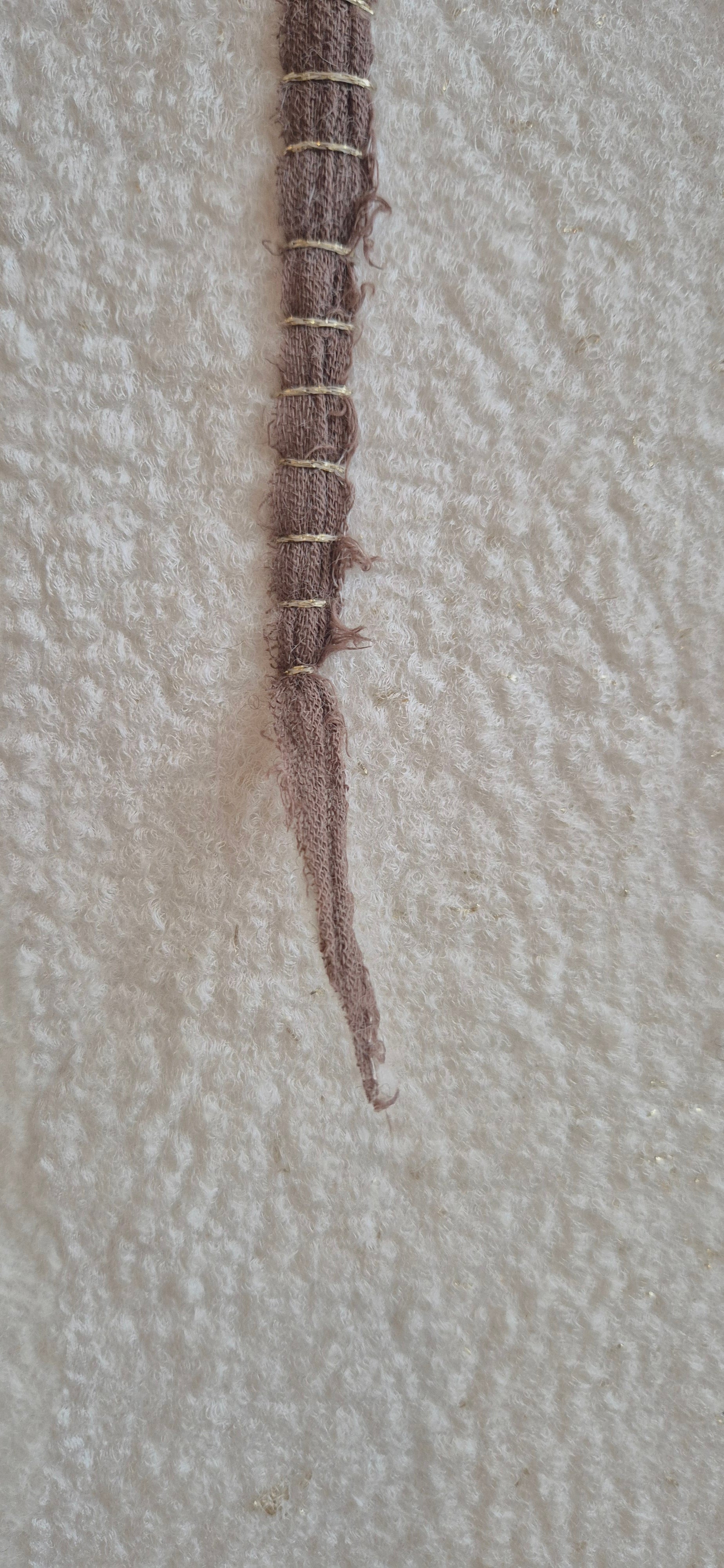 vilten wandkunst imperfectus III – vilt & vlow | 40 × 40 cm Noii HOME