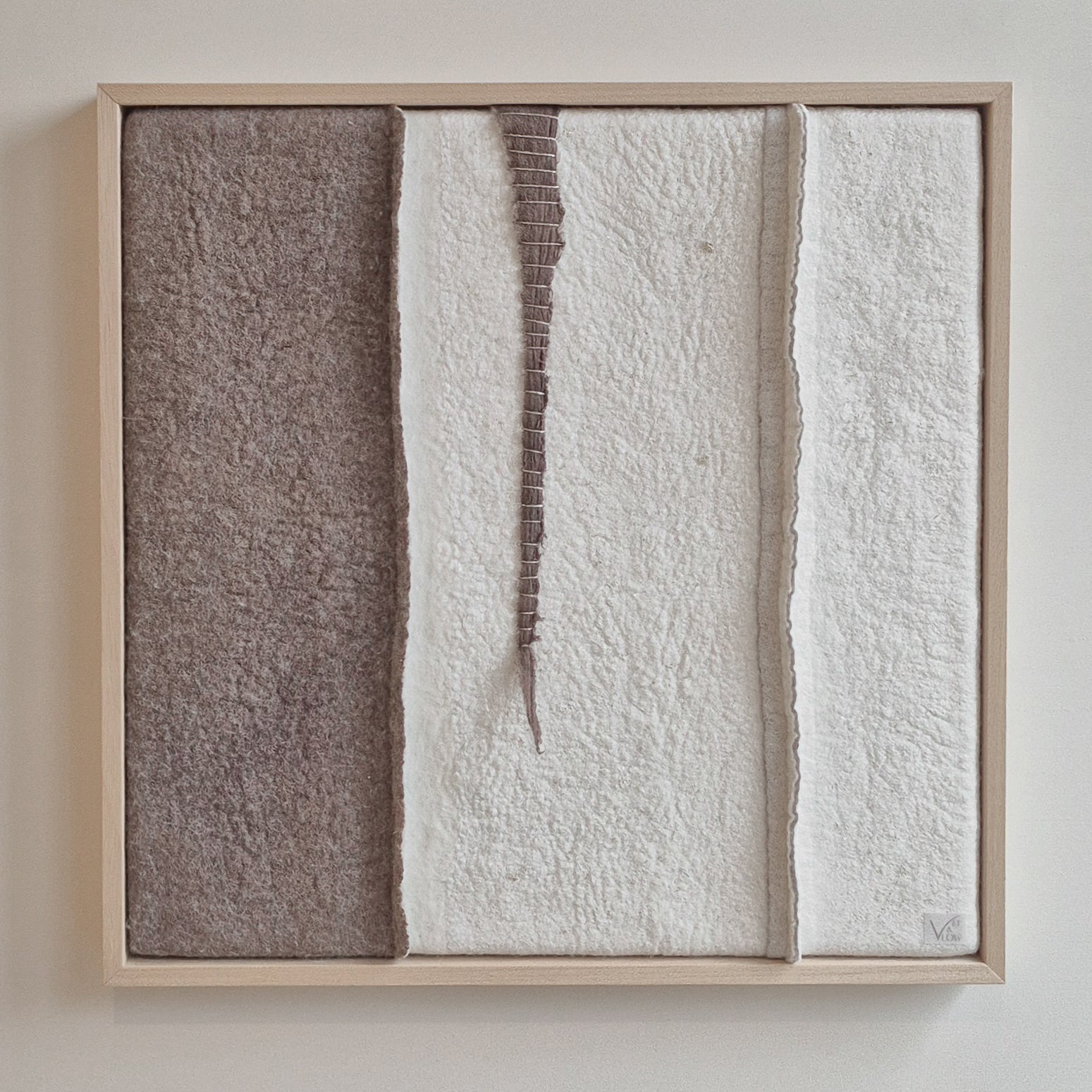 vilten wandkunst imperfectus III – vilt & vlow | 40 × 40 cm Noii HOME