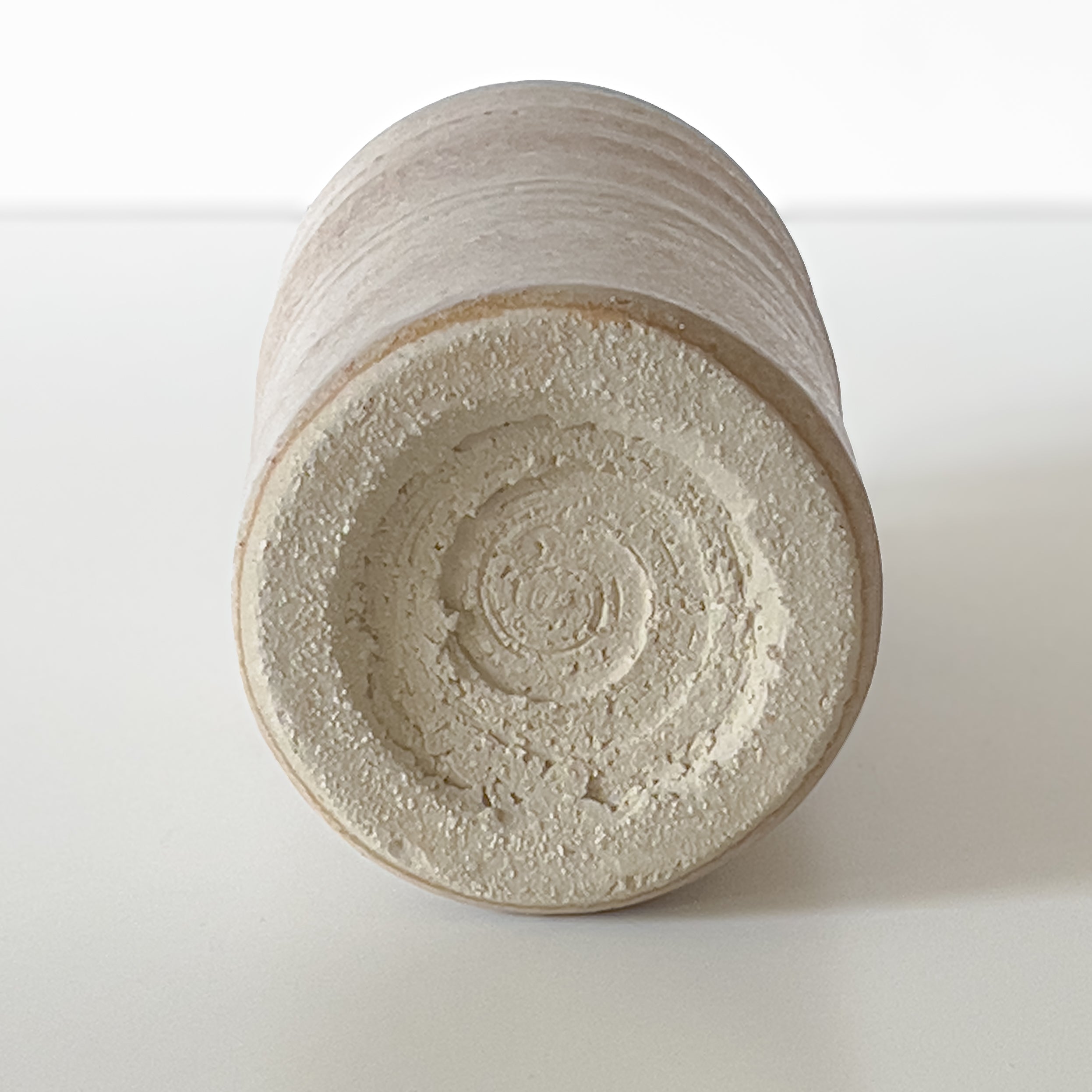 vintage kruikvormige vaasje – robuust aardewerk in natuurlijke aardse tinten - 19,5 cm Noii HOME