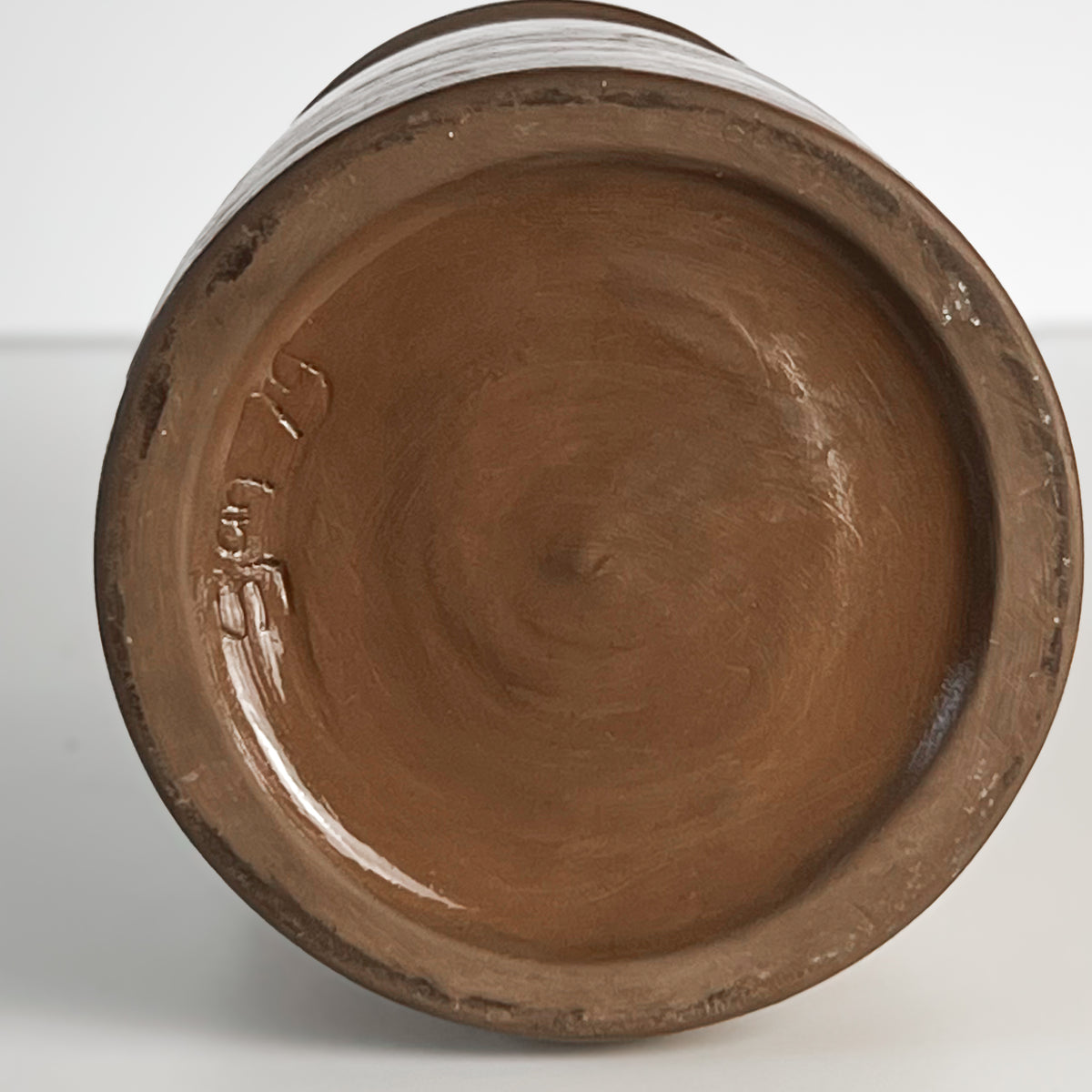 vintage studio pottery vaas – bruin glazuur – handgesigneerd 1979 Noii HOME