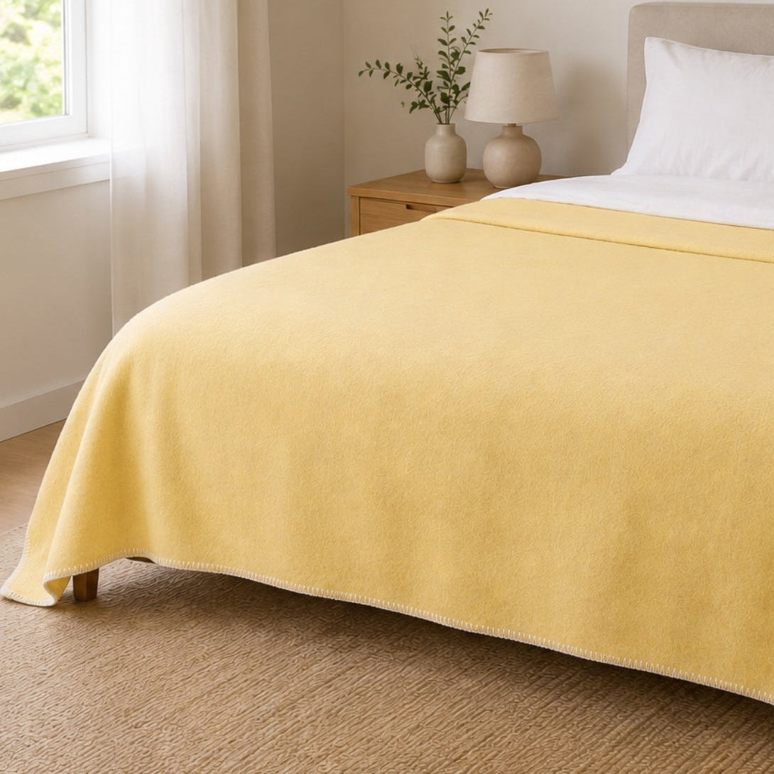 wollen bedloper lemon - 130 x 250 cm - most blankets MoST Blankets