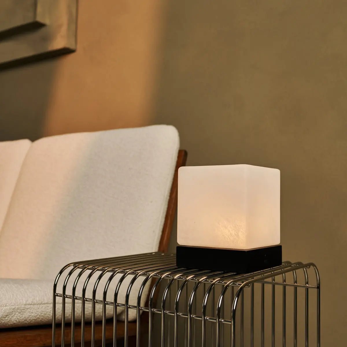 yce zwarte snoerloze houten lamp, tavellio amsterdam Tavellio - Amsterdam